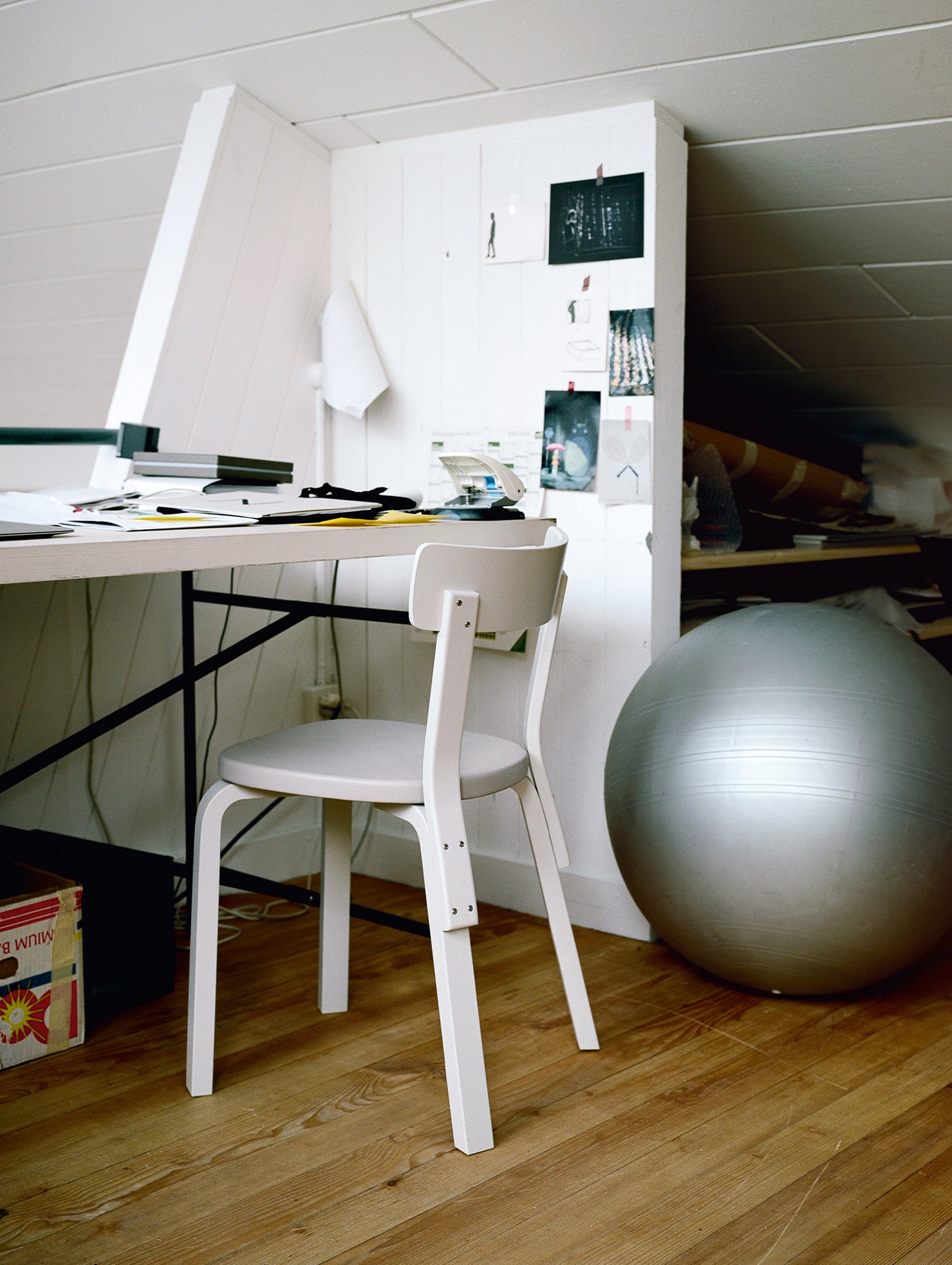 Chair 69 by Artek