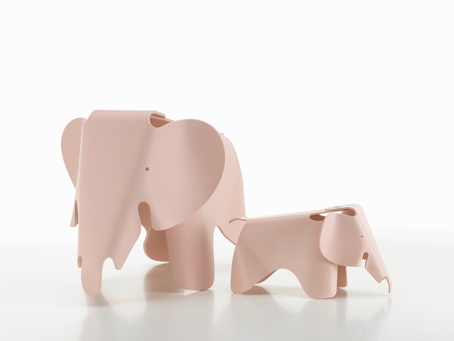 Eames Elephant RE (Small) by Vitra - Pale Rose