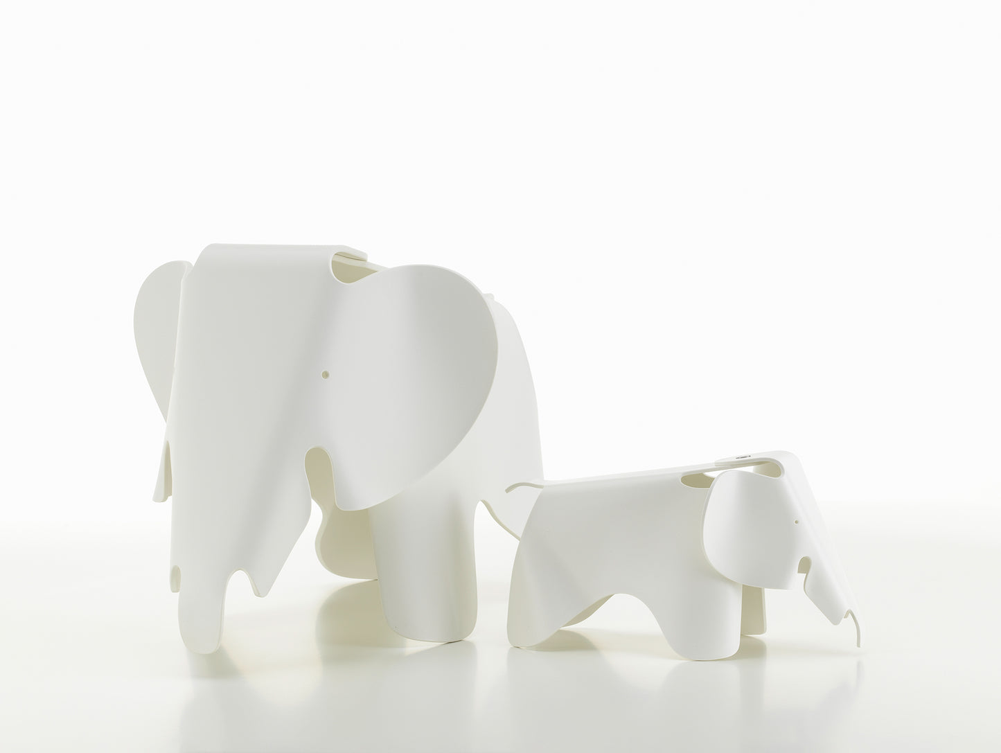 Eames Elephant RE (Small) by Vitra - White