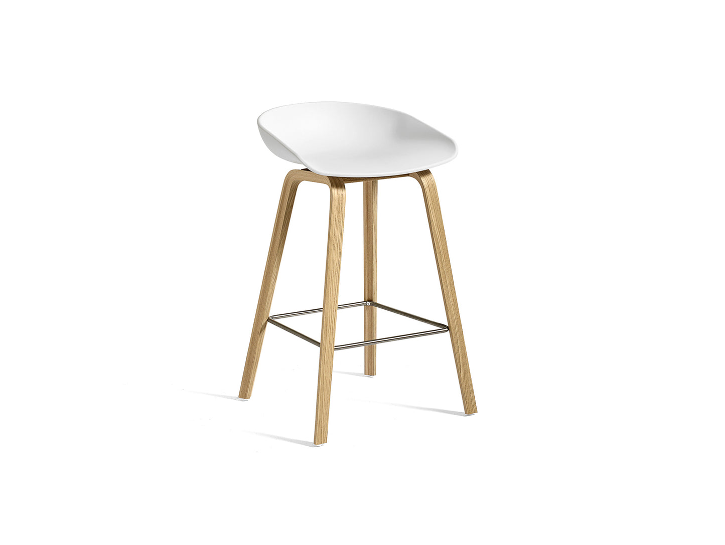 About A Stool AAS 32 by HAY - H 65cm / White Shell / Lacquered Oak Base