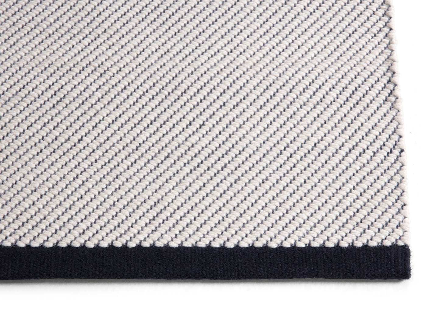 Bias Rug Tint by HAY - 170x240 / Black Tint