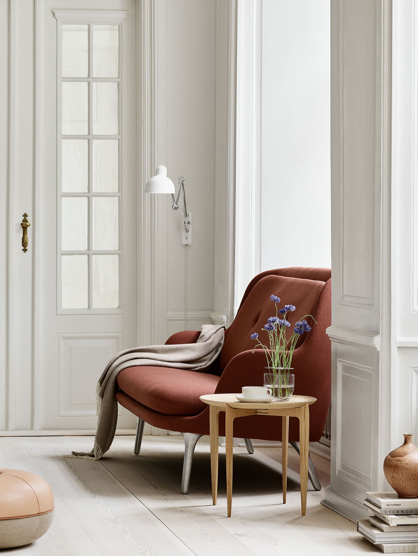 Fri 2-Seater Sofa by Fritz Hansen - JH140/ Christianshavn Dark Orange 1134