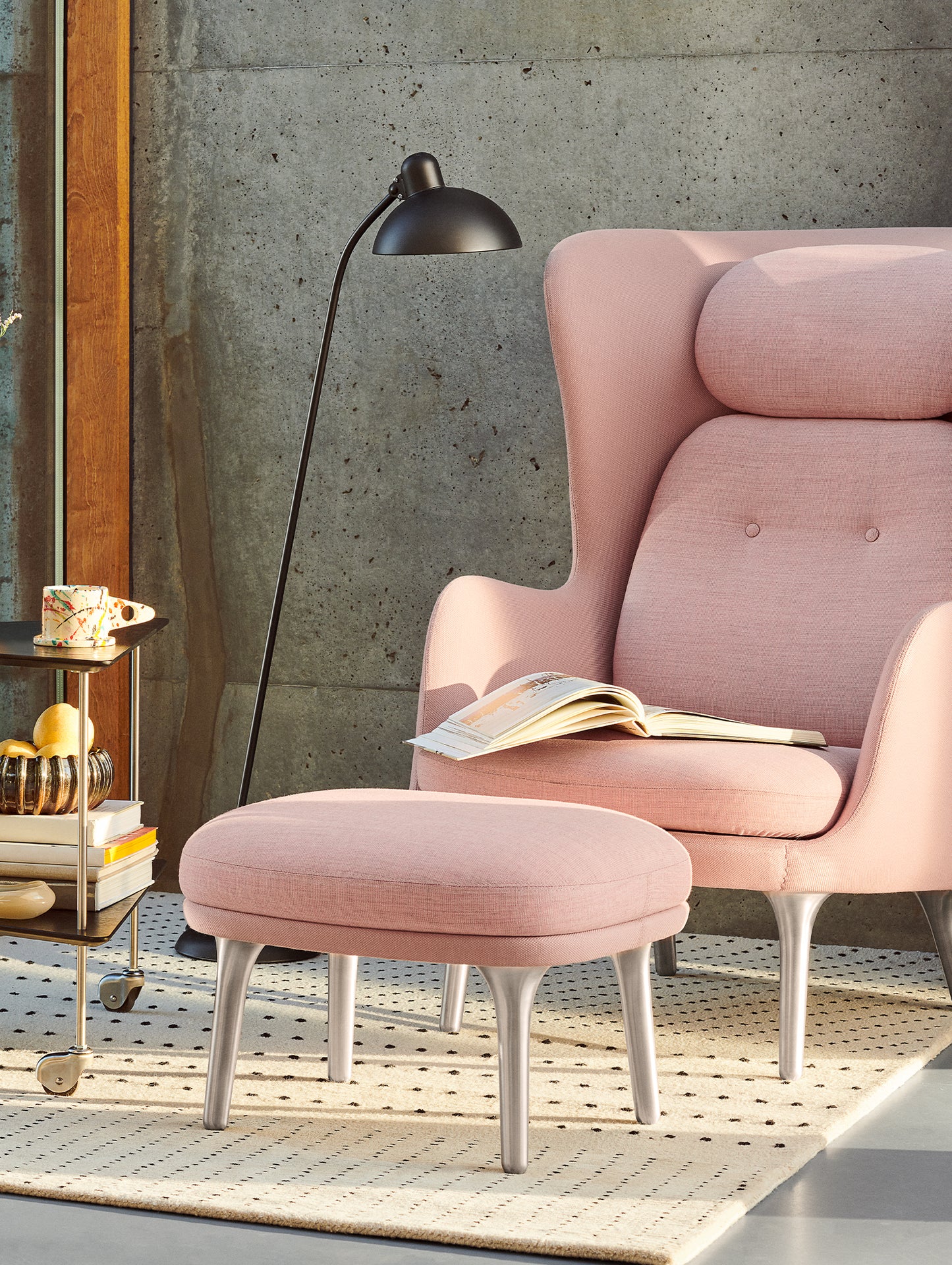 Ro Lounge Chair - Mixed Upholstery by Fritz Hansen - Brushed Aluminium Base (JH1) / Shell: Steelcut 3 605 / Cushions: Canvas 614