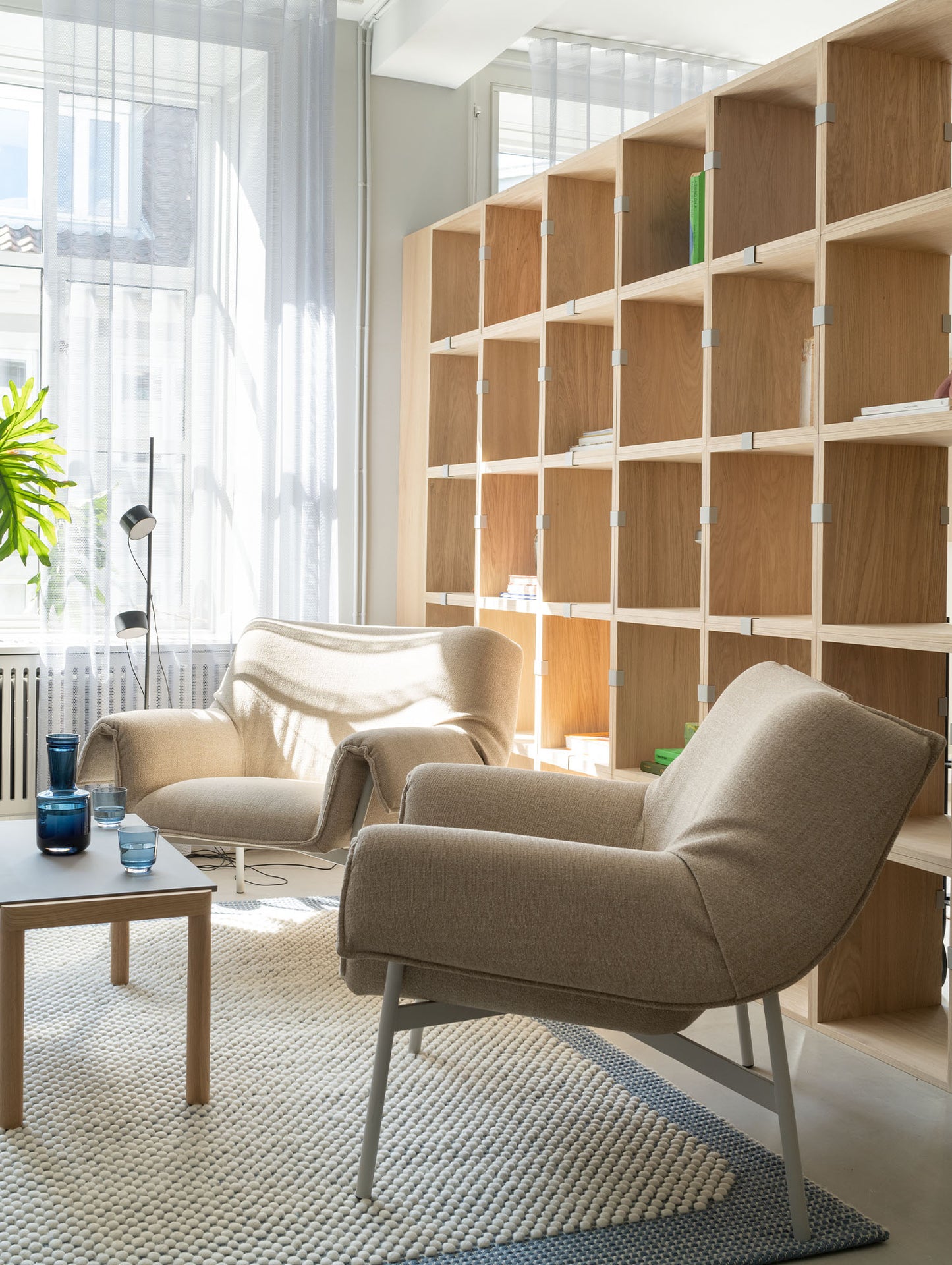 Wrap Lounge Chair