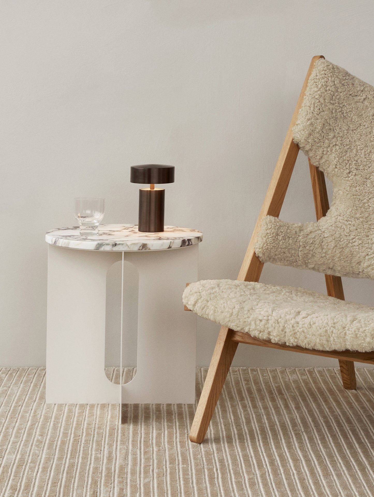 Column Portable Table Lamp by Audo Copenhagen - Bronze