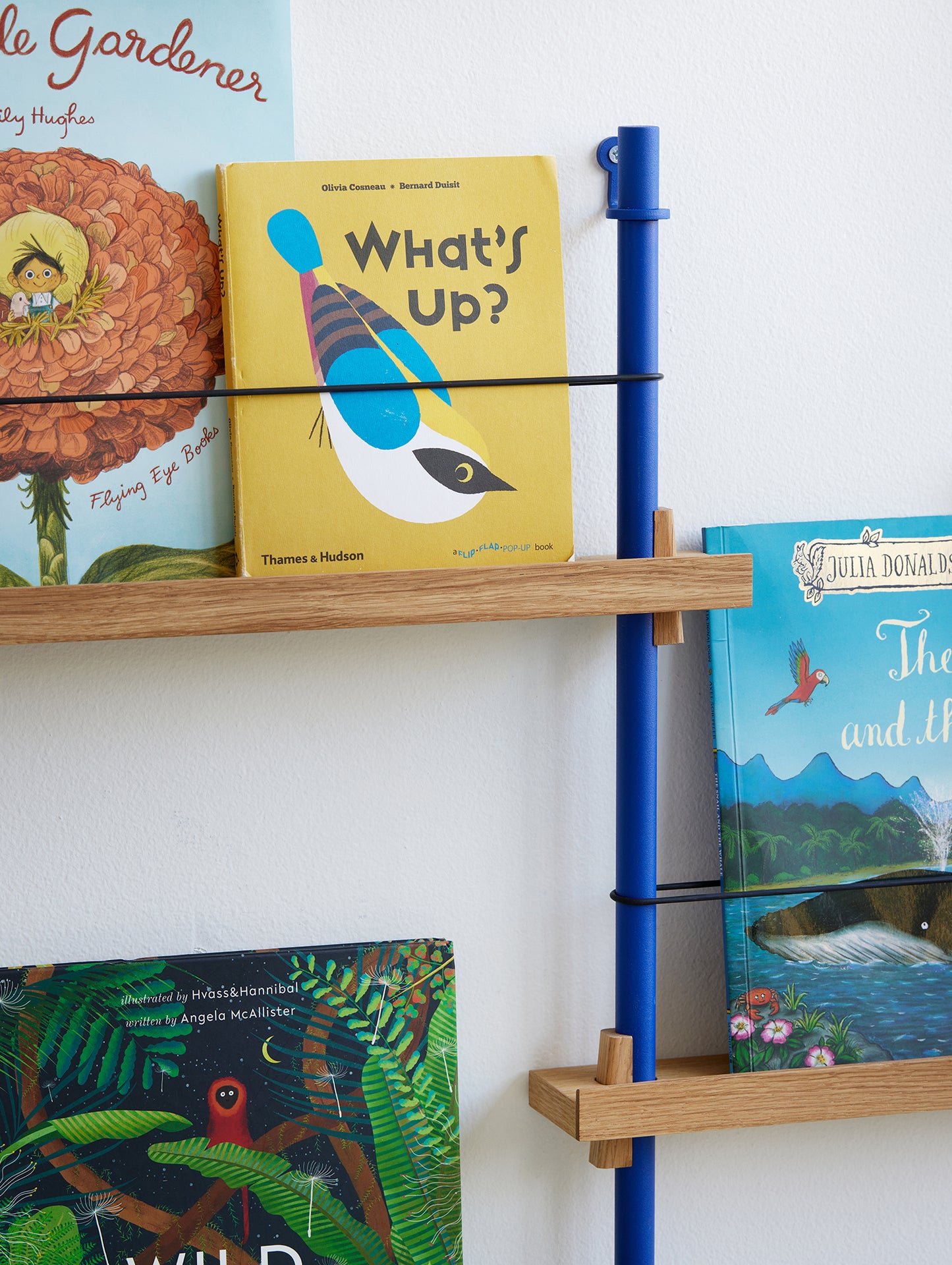 Magazine Shelving Sets (115 cm)