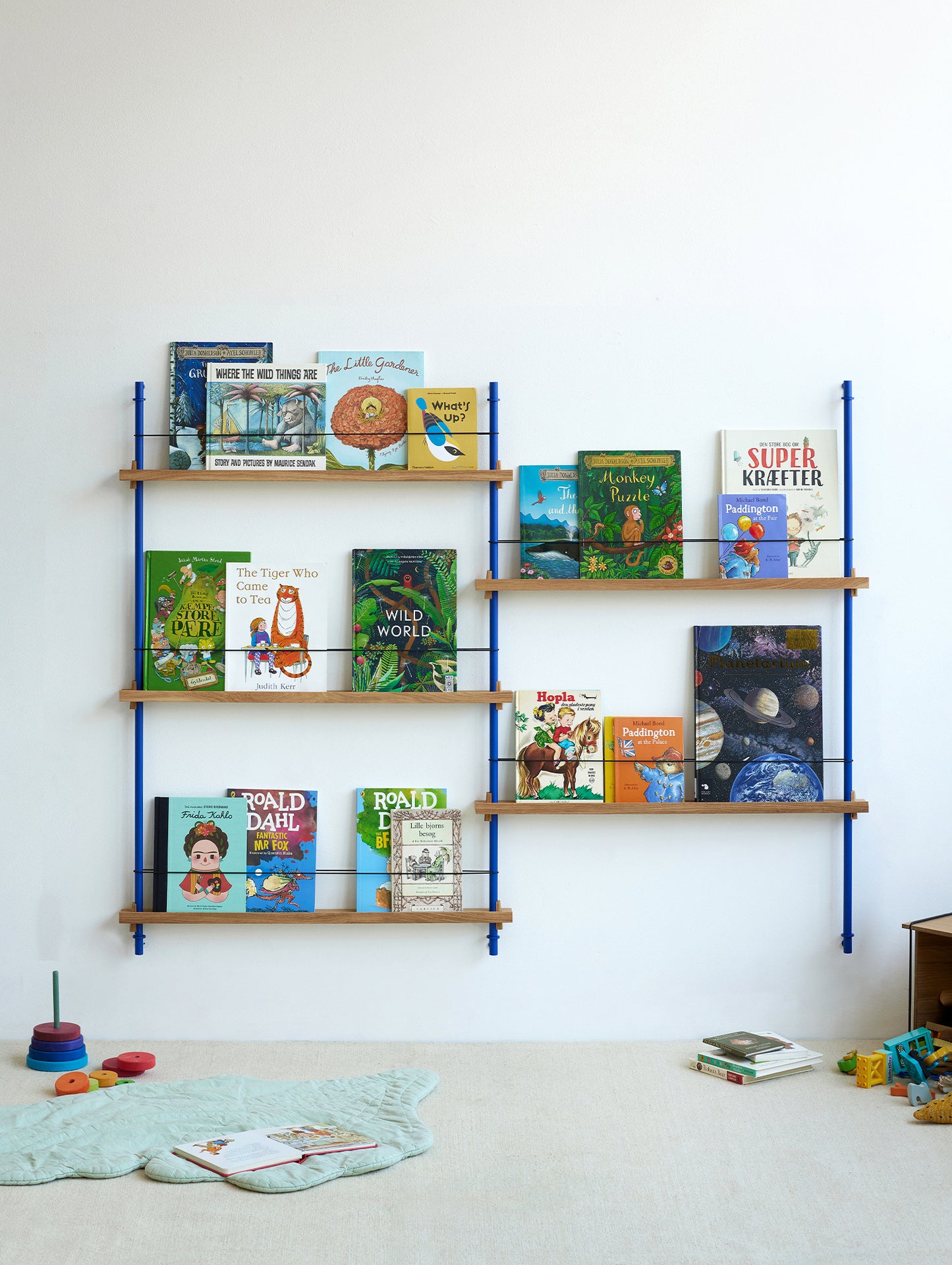 Magazine Shelving Sets (115 cm)