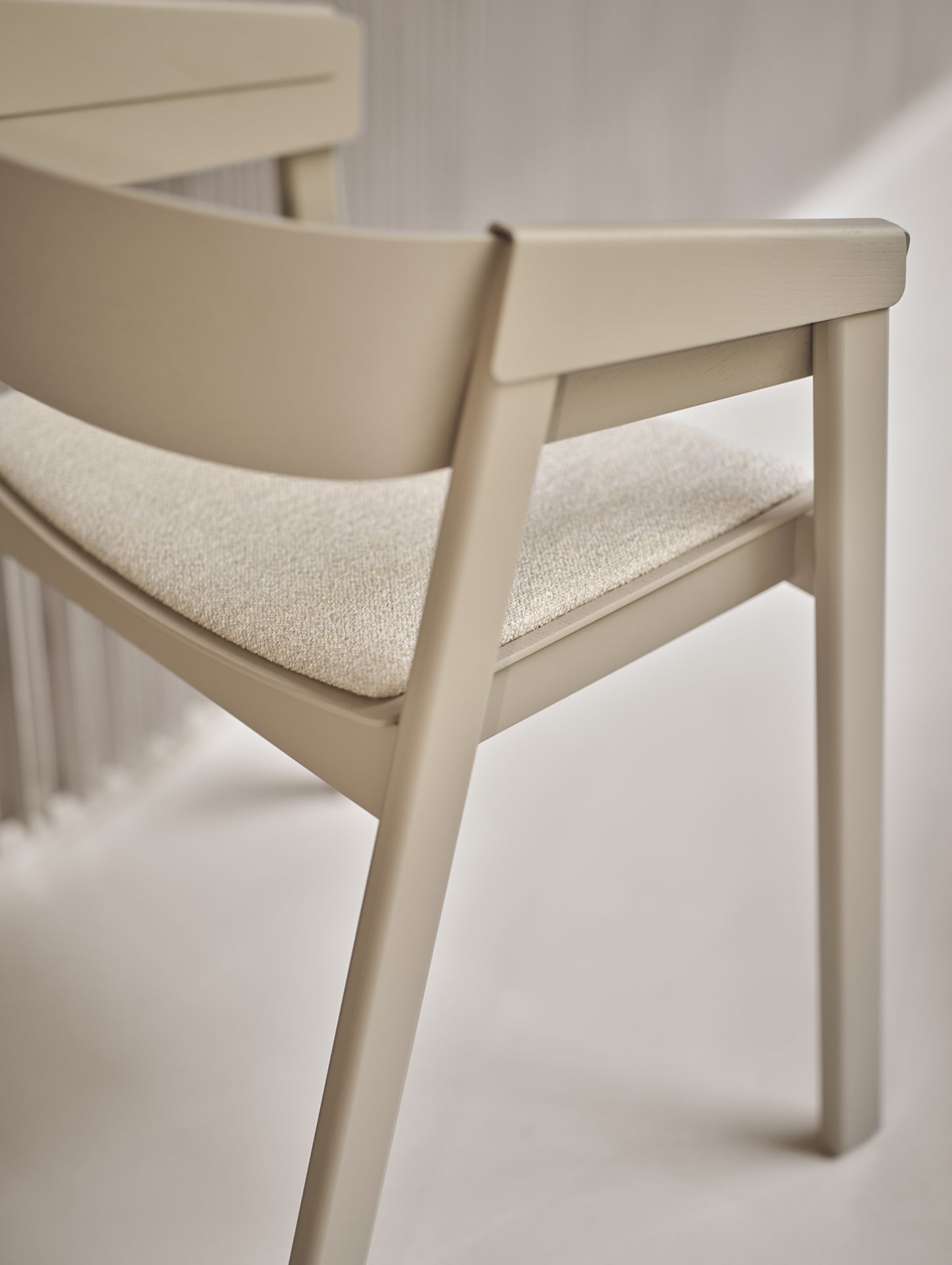 Cover Armchair Upholstered by Muuto - Dark Beige and Ecriture 910