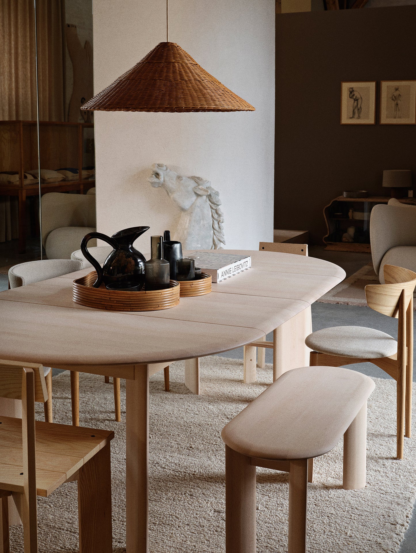 Bevel Extendable Table