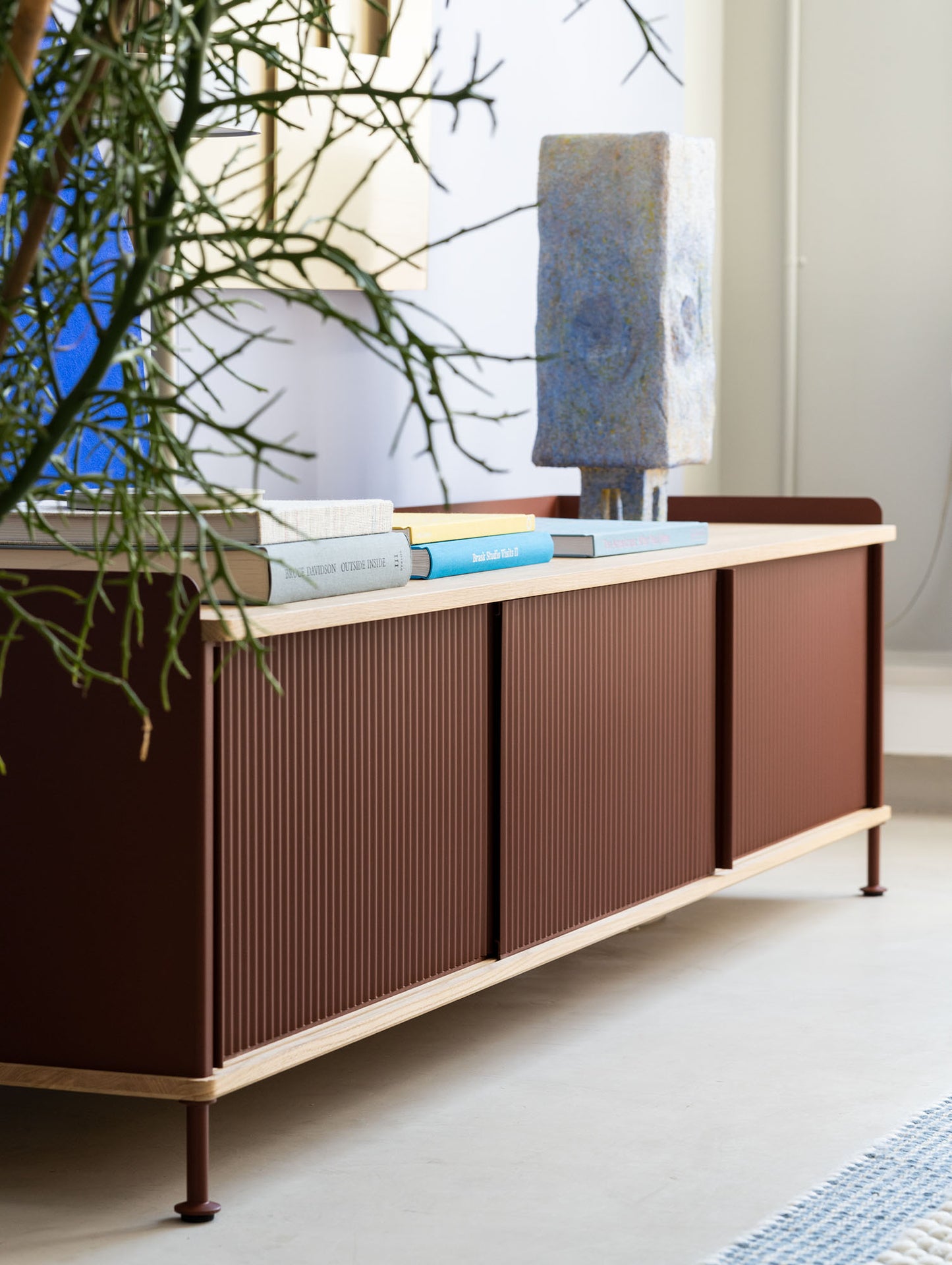 Enfold Sideboard by Muuto - 186x45 / Lacquered Oak / Deep Red Lacquered Steel