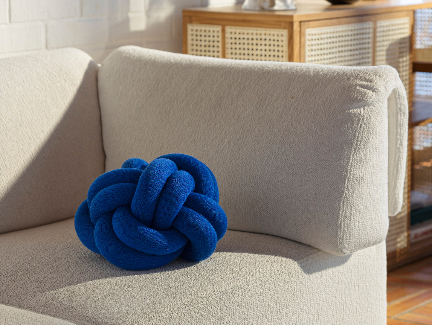 Knot Cushion