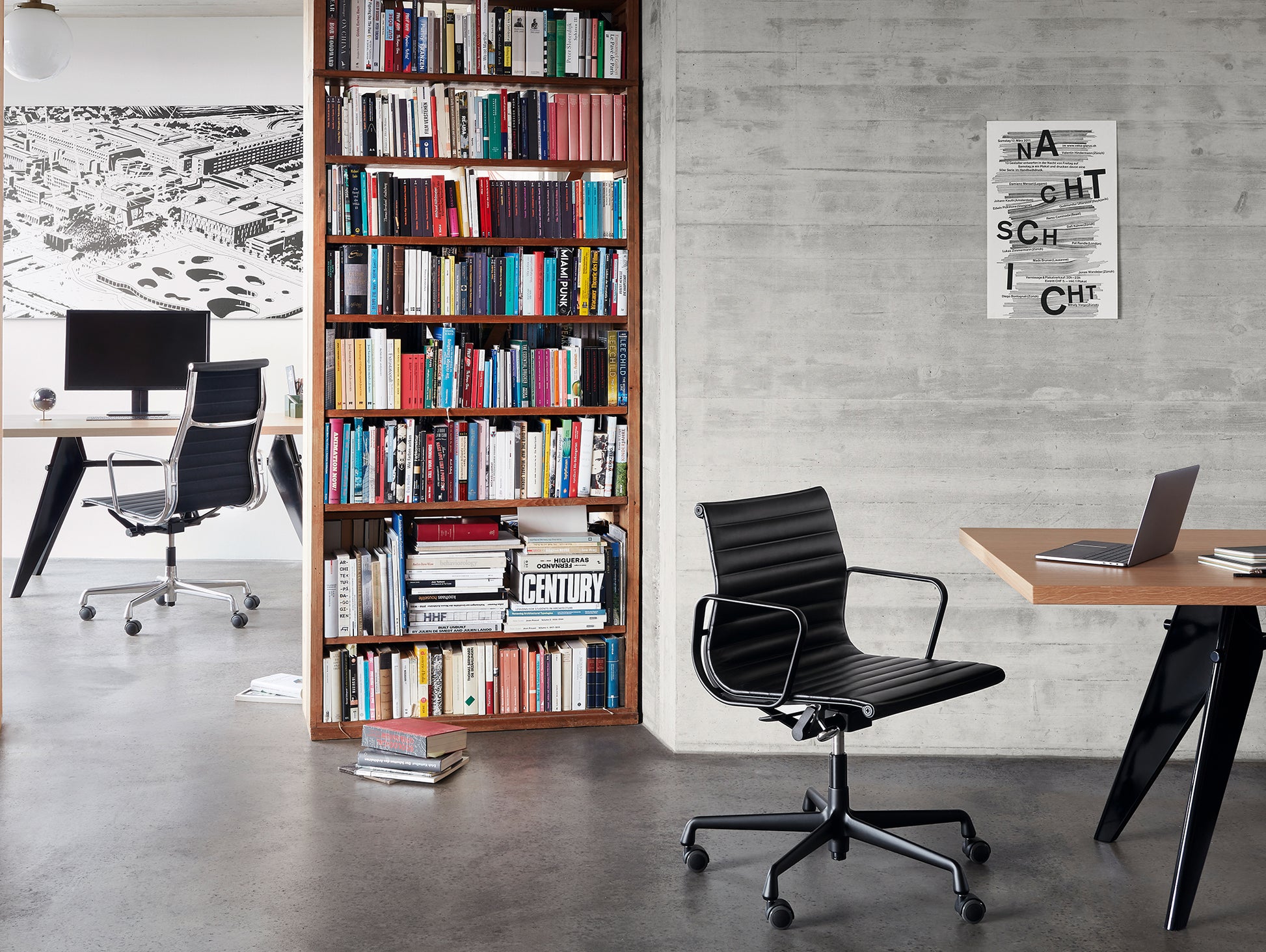 EM Table (Solid Oak Tabletop) by Vitra - Solid Oak Tabletop / Deep Black Base