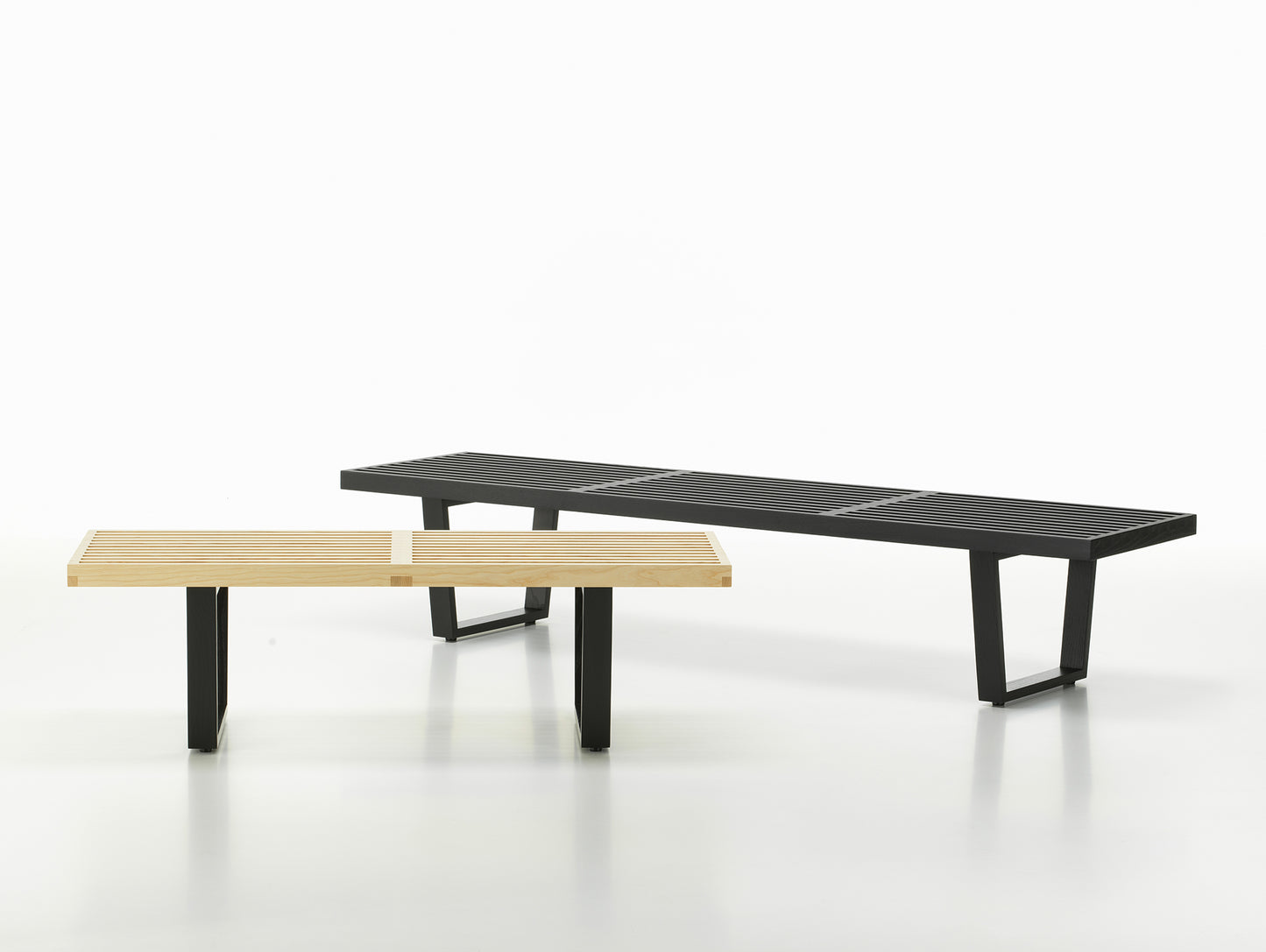 Nelson Bench by Vitra