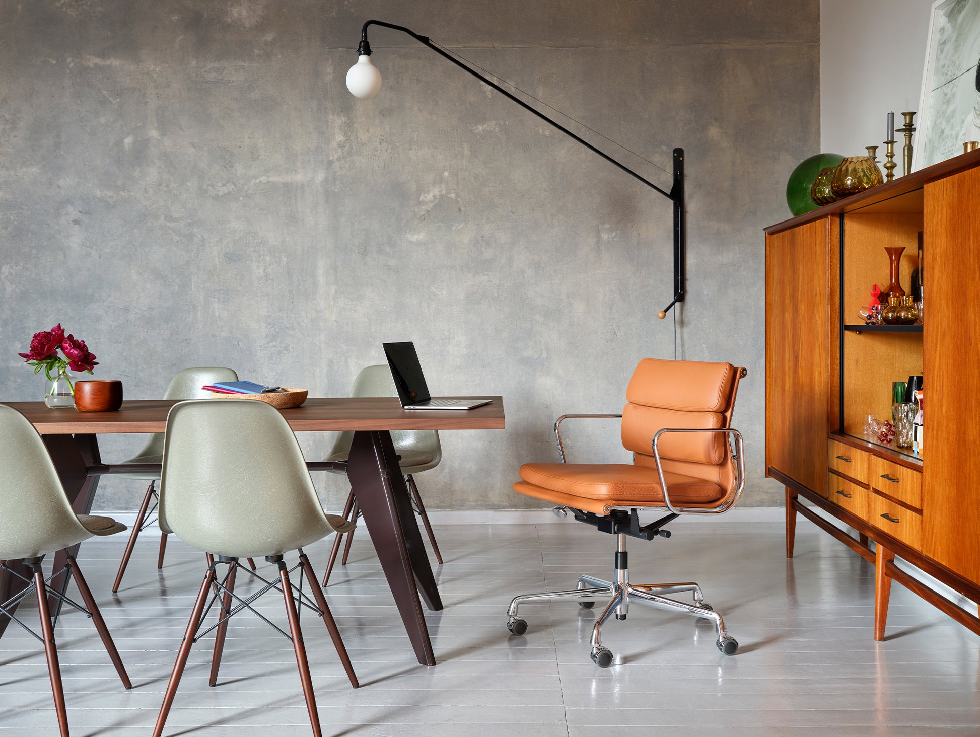 EM Table (Solid Oak Tabletop) by Vitra - American Walnut Tabletop / Chocolate Base
