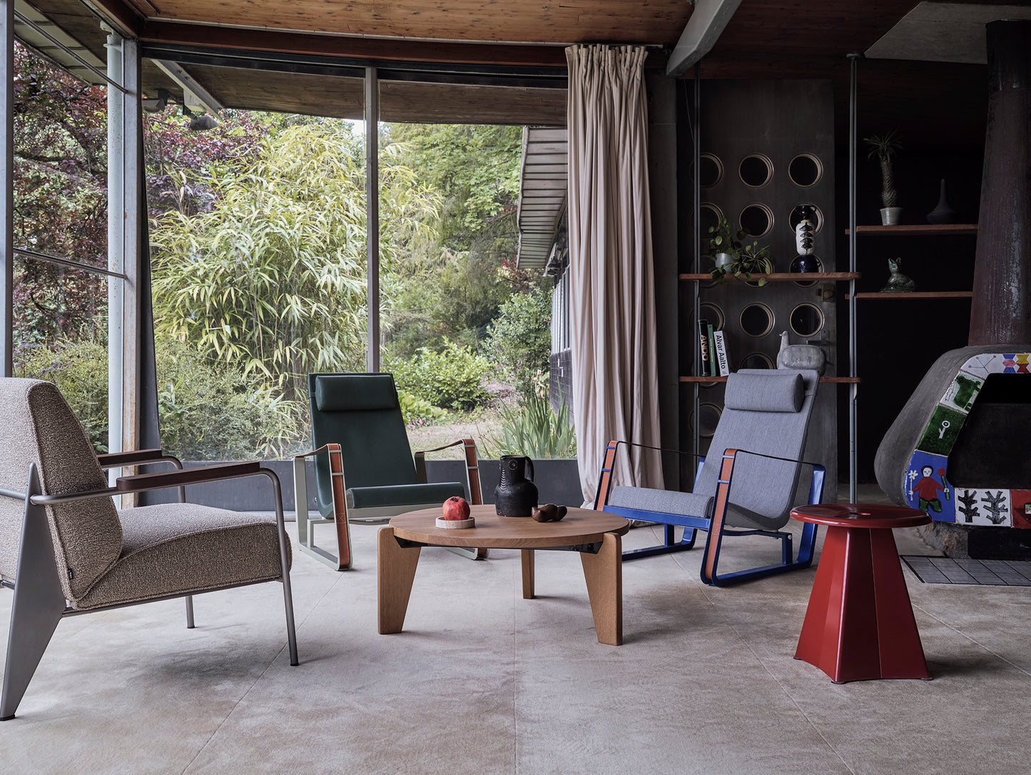 Tabouret Metallique by Vitra - Japanese Red
