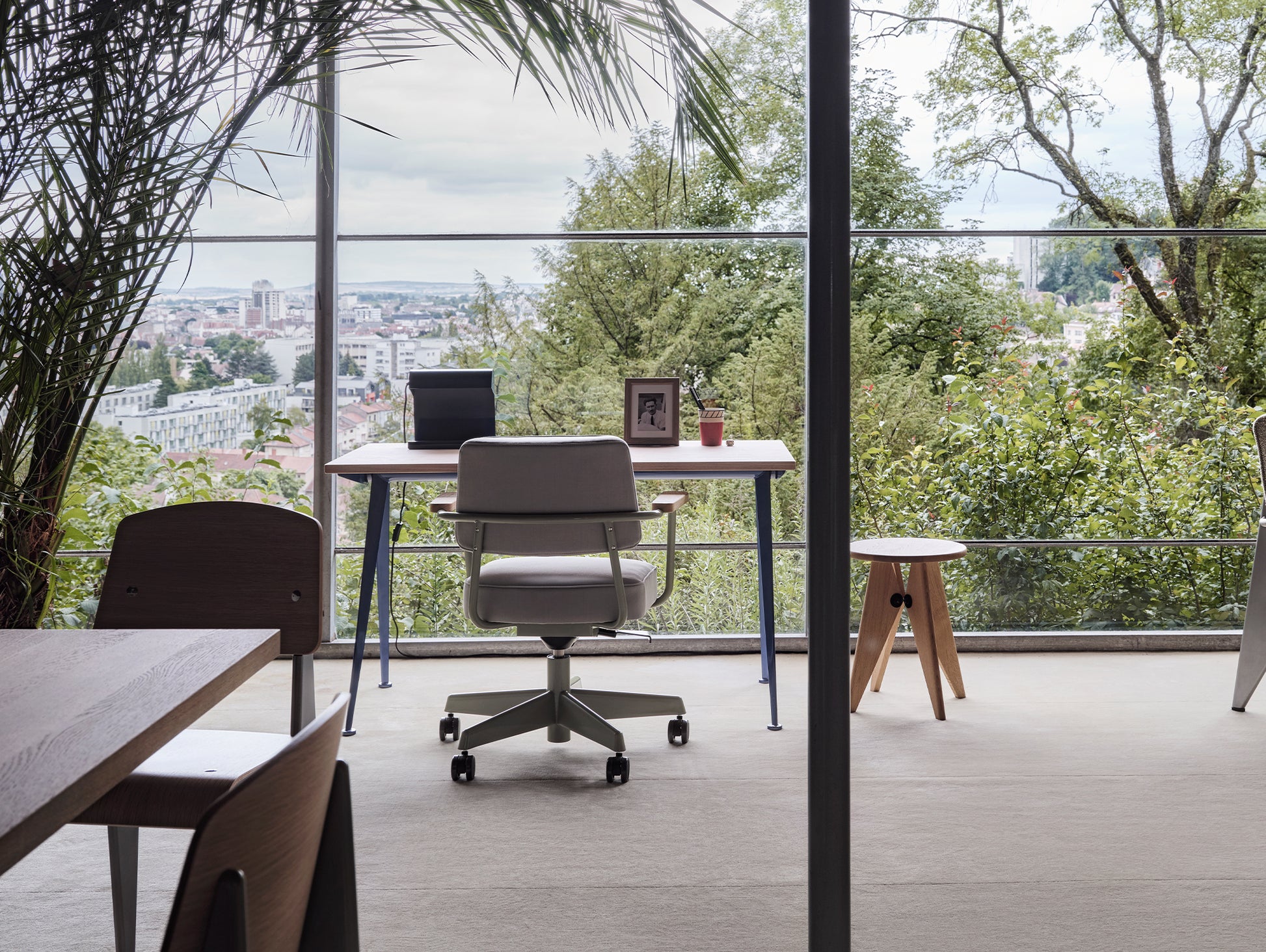 Tabouret Solvay by Vitra - Natural Solid Oak