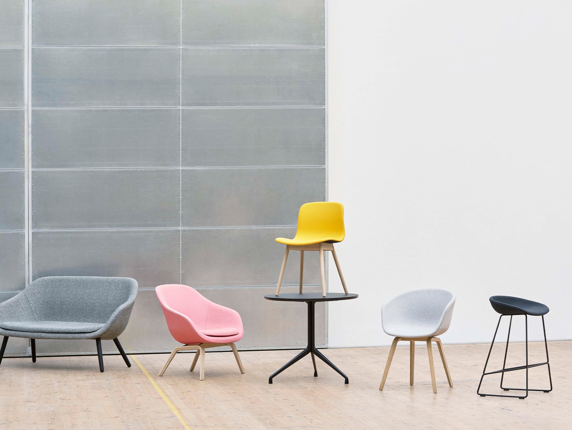 About A Chair AAC 23 by HAY