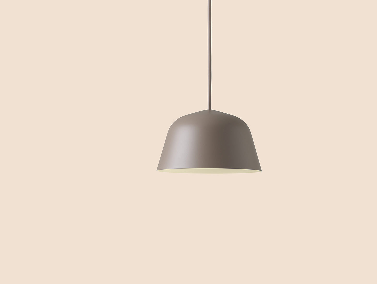 16.5 cm Taupe Ambit Pendant by Muuto