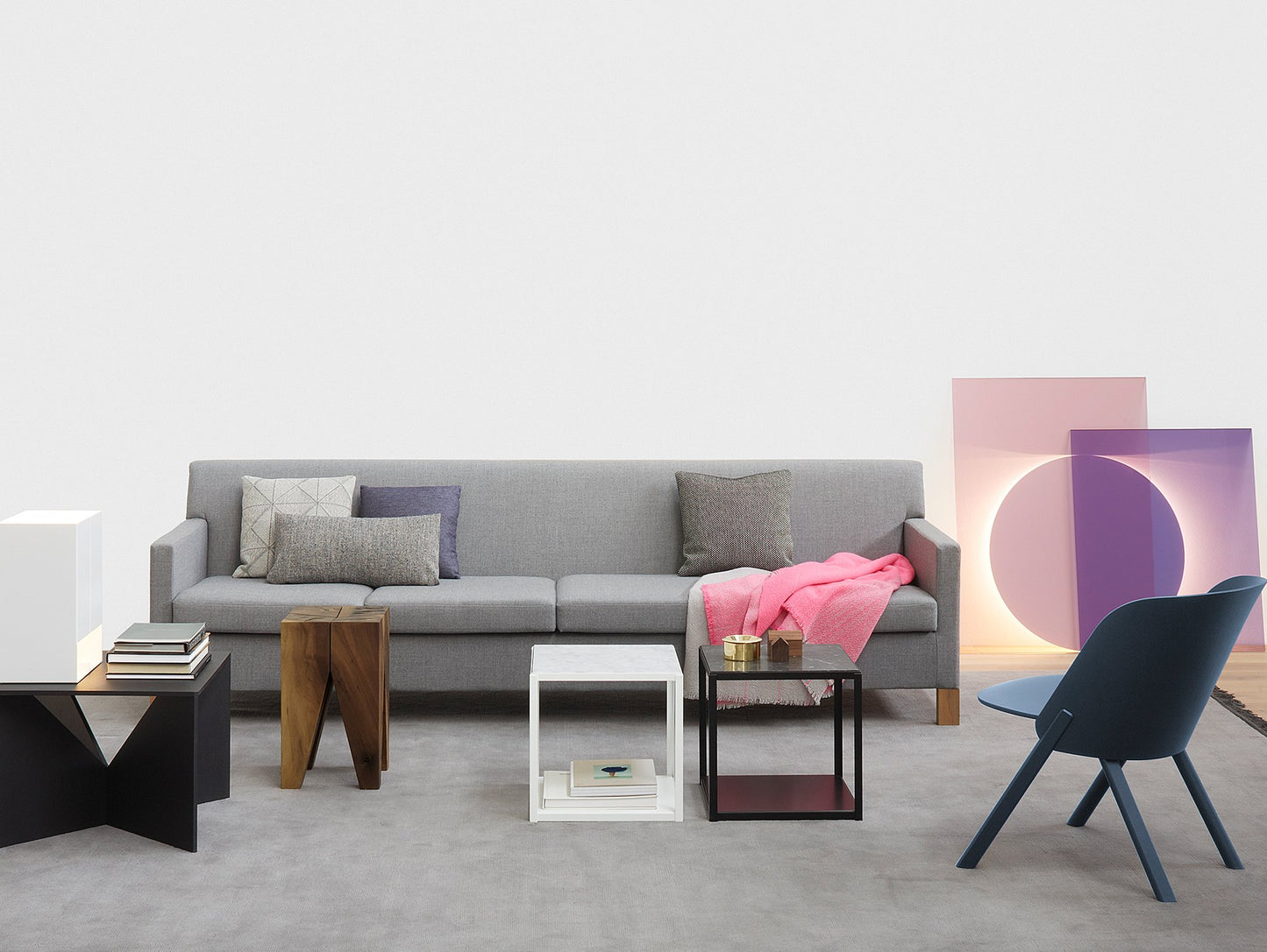 Backenzahn Side Table