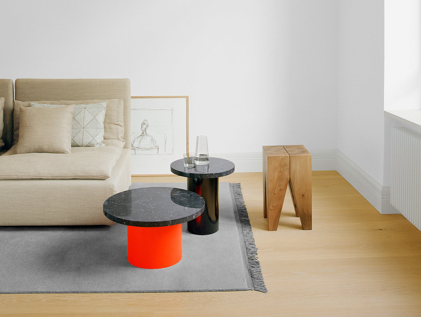 Backenzahn Side Table