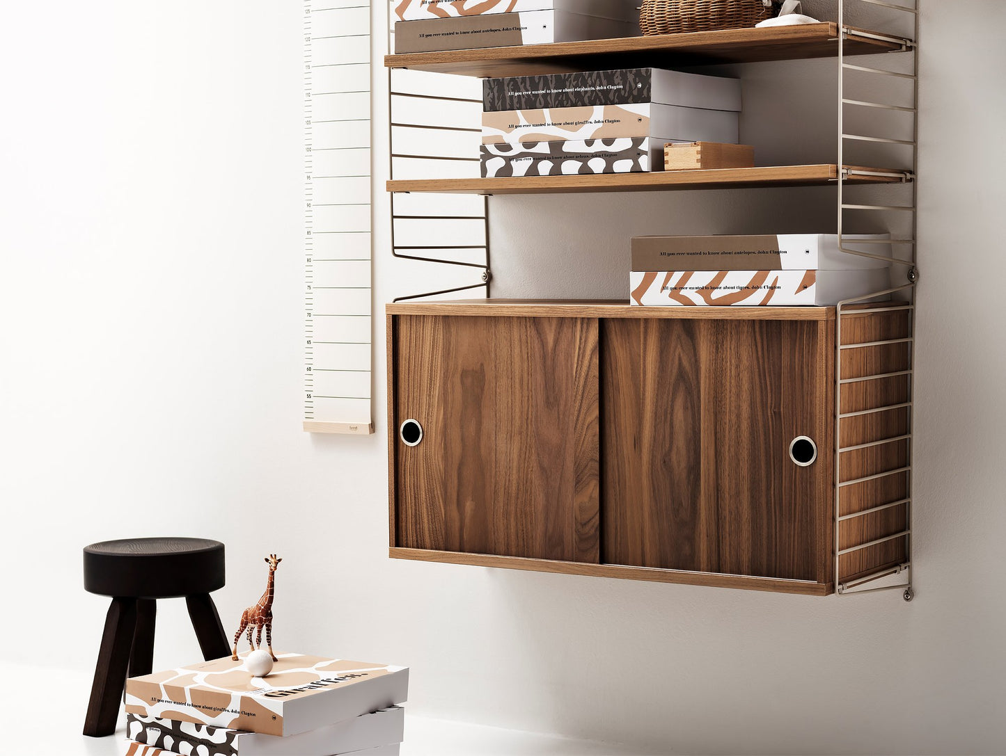 String 75 x 30 cm Beige Wall Panels, Walnut Cabinet