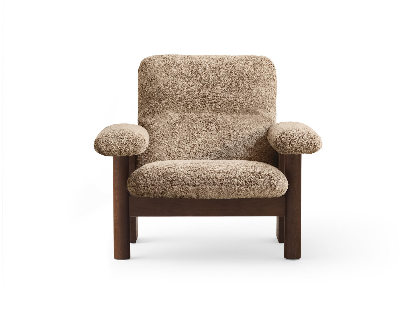 Brasilia Lounge Chair / Lacquered Walnut / Sheepskin Sahara by Menu