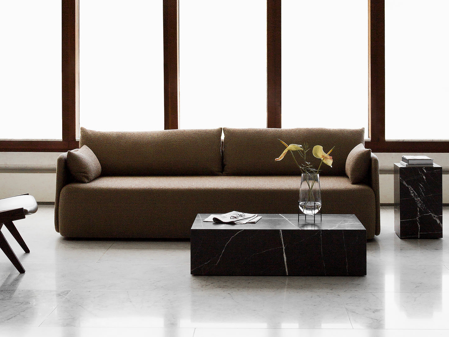 Marble Plinth Low - Kendzo Marble - by Menu