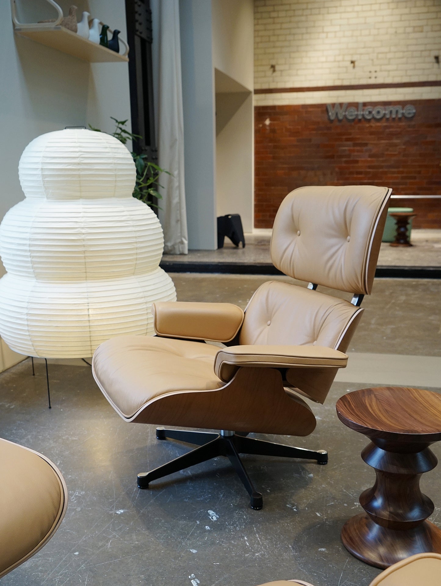 Eames Lounge Chair