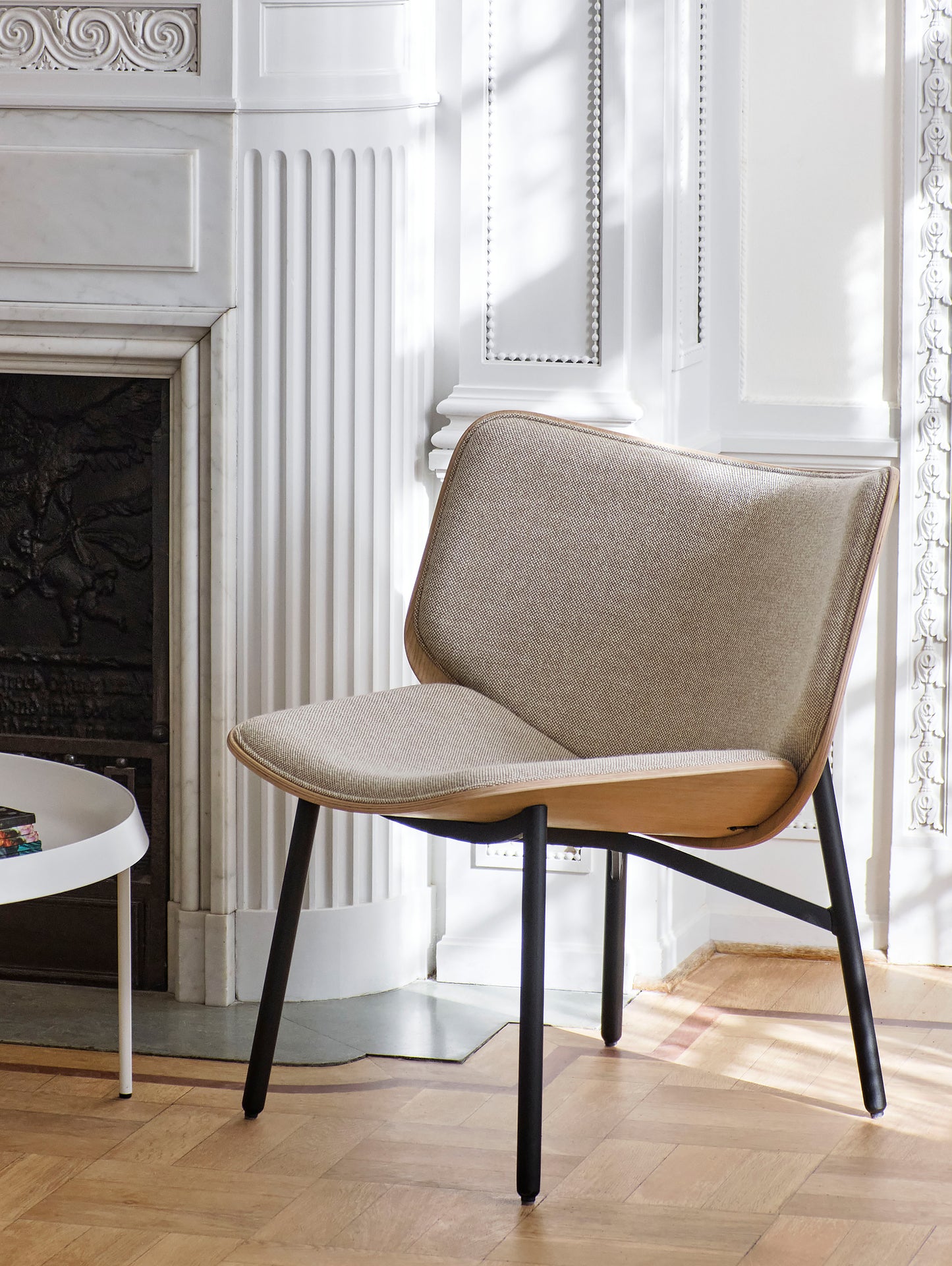 Dapper Lounge Chair / Hallingdal 220 / By HAY