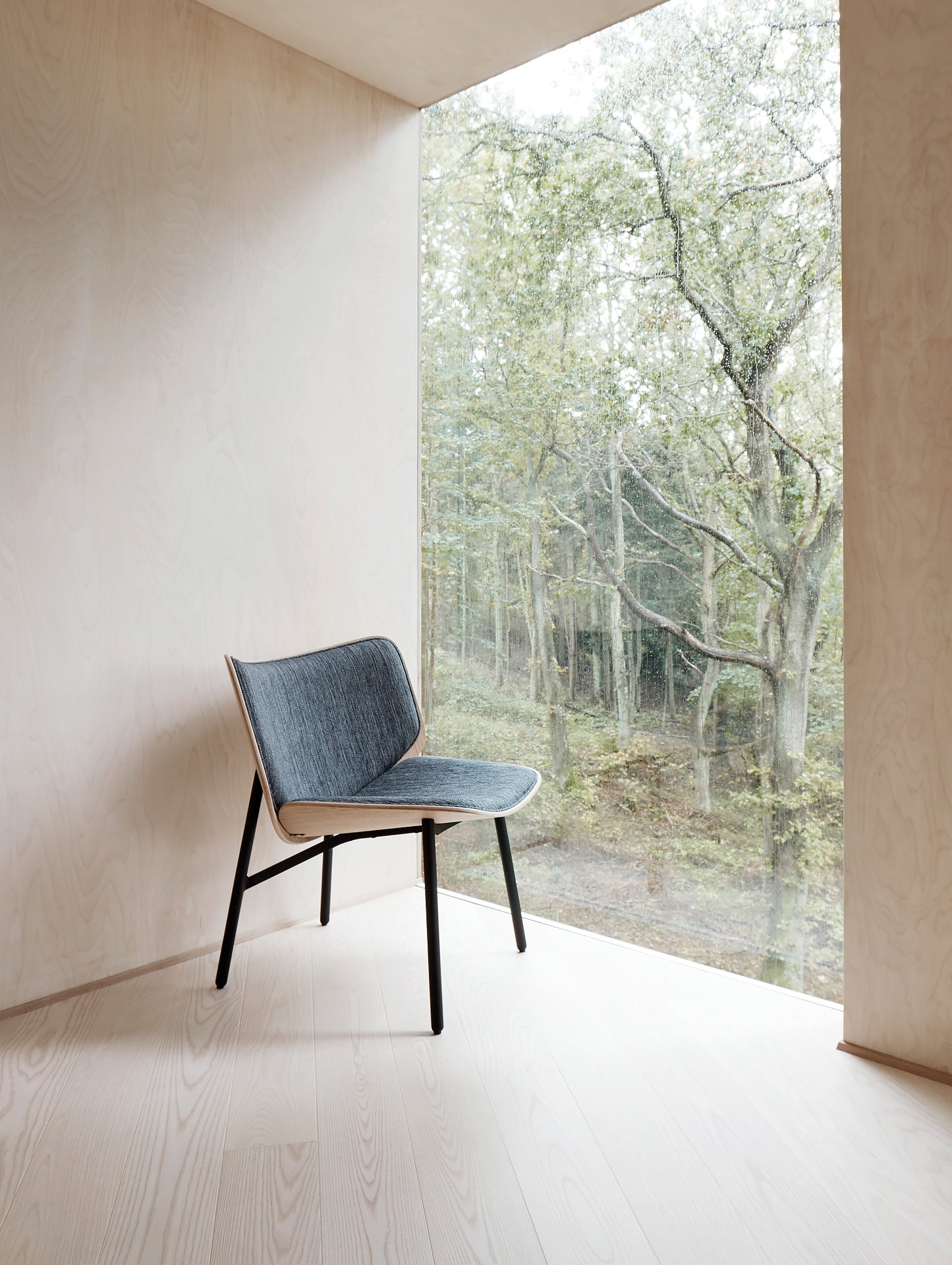 Dapper Lounge Chair by HAY