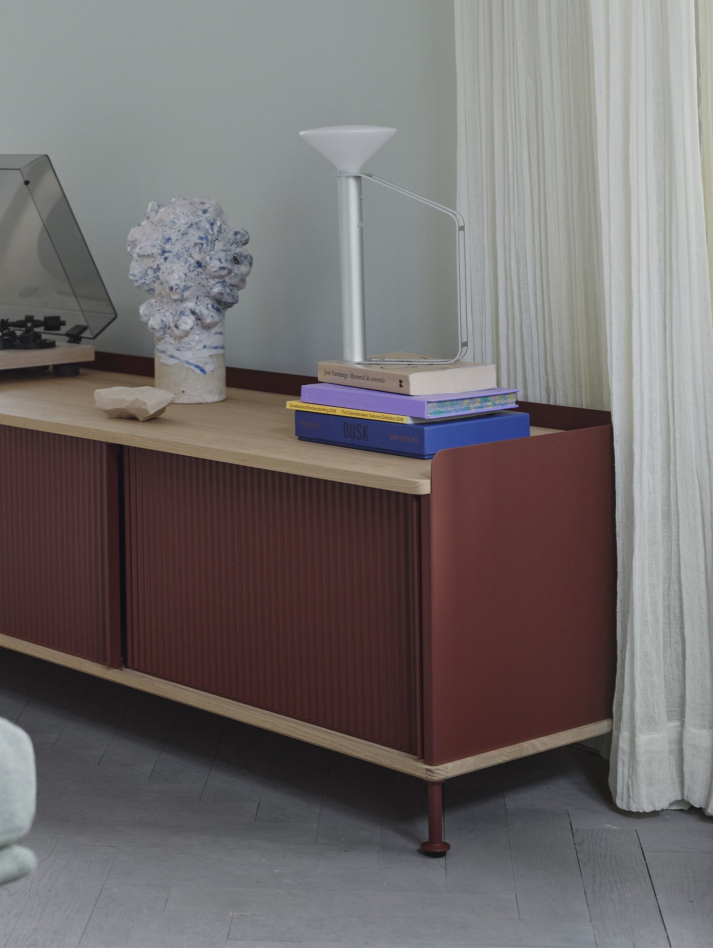 Enfold Sideboard by Muuto - 186x45 / Lacquered Oak / Deep Red Lacquered Steel