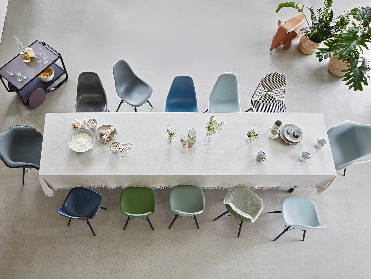 Eames Wire Chair DKR by Vitra