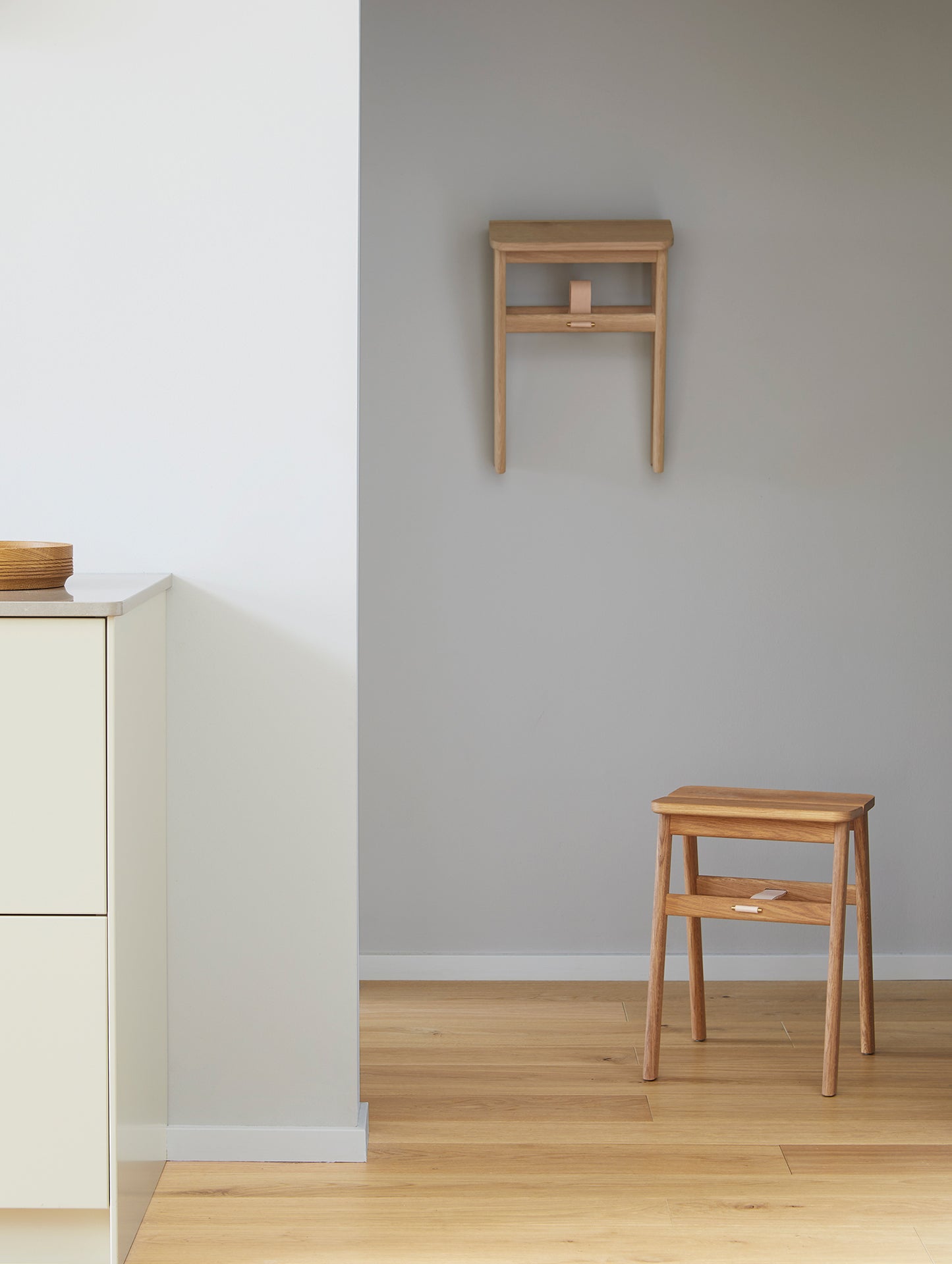 Angle Foldable Stool