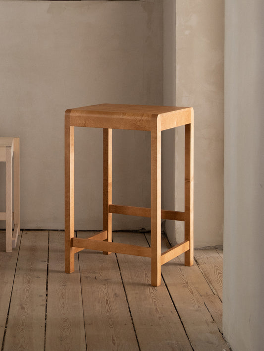 Bar Stool 01 - Warm Brown Oiled Birch Wood