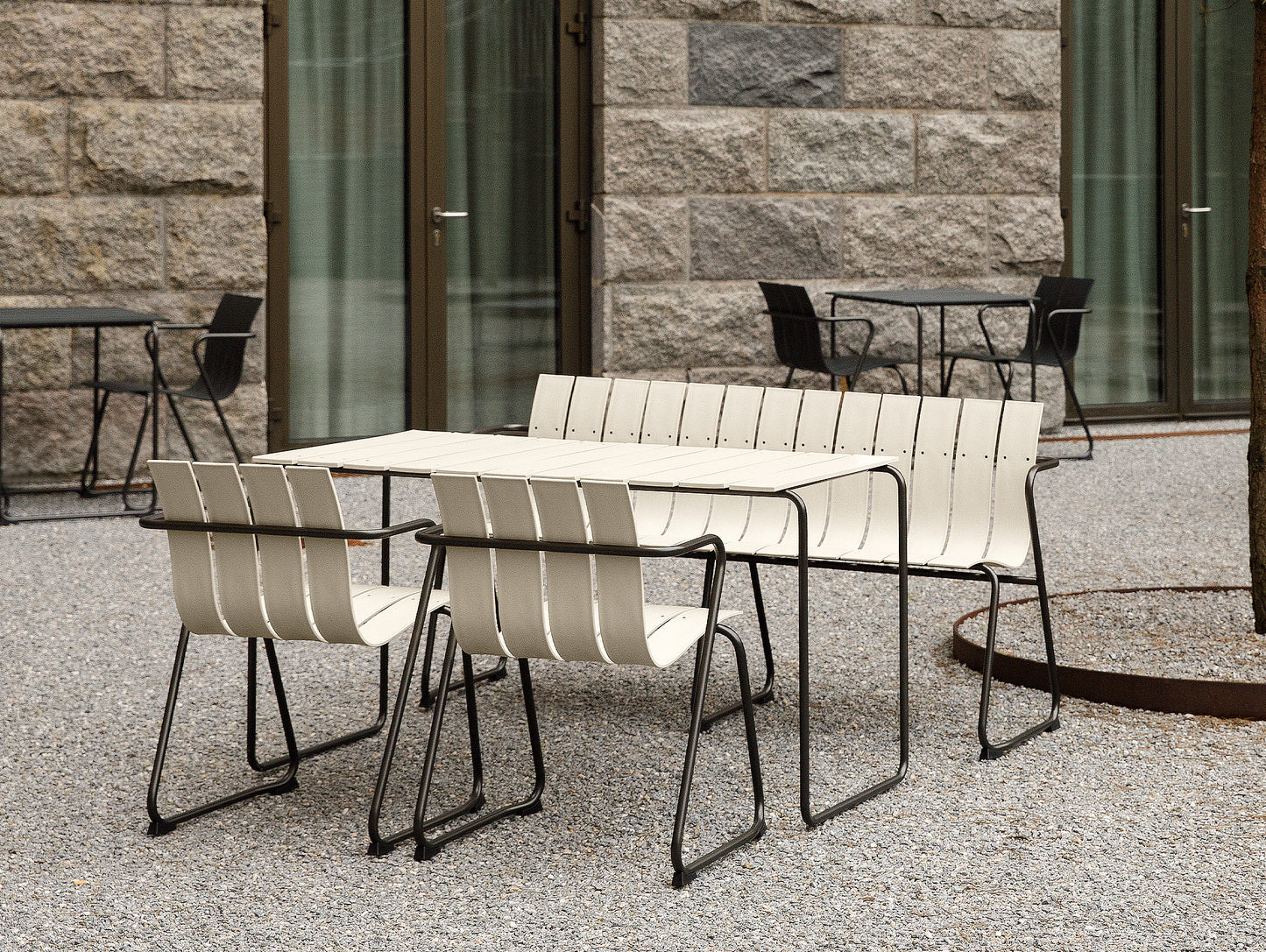 Ocean Table by Mater - Large / Sand
