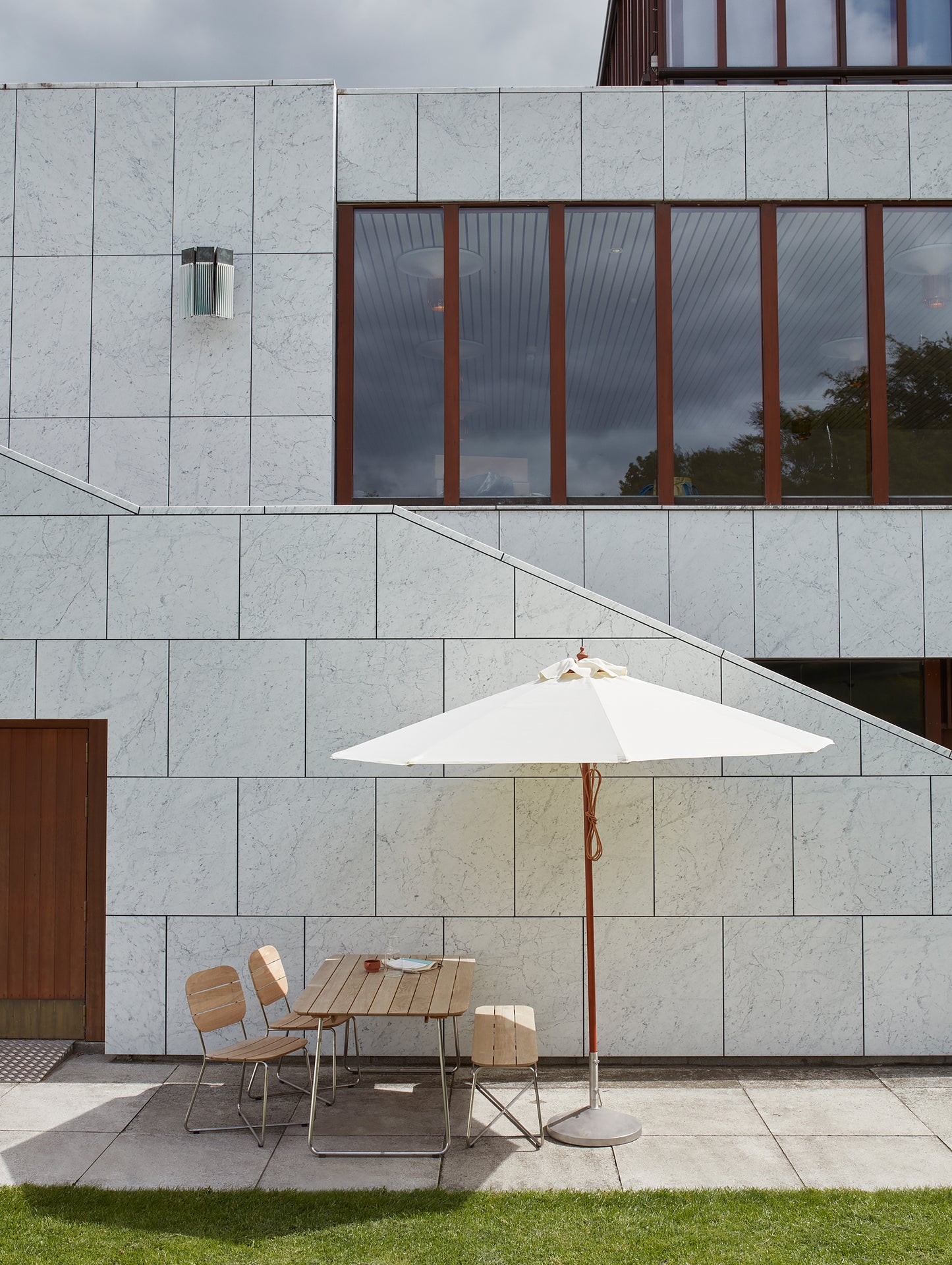 Messina Umbrella by Skagerak