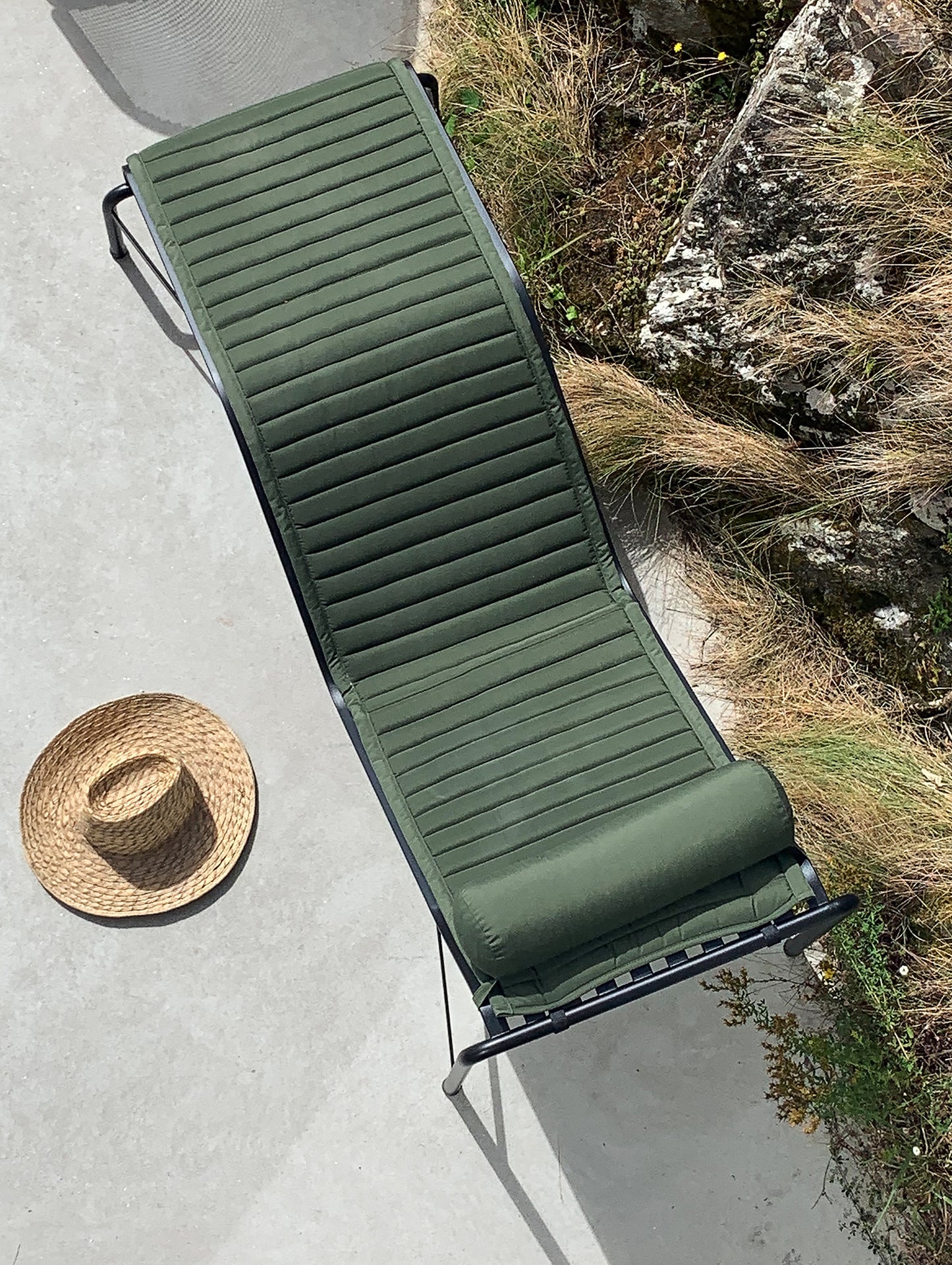 HAY Palissade Chaise Longue in Anthracite