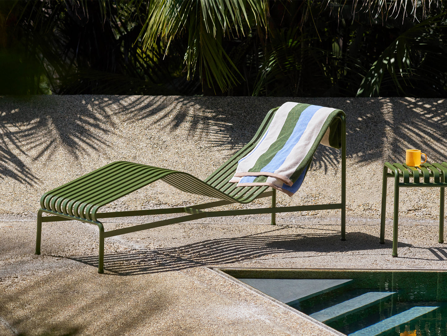 HAY Palissade Chaise Longue in Olive