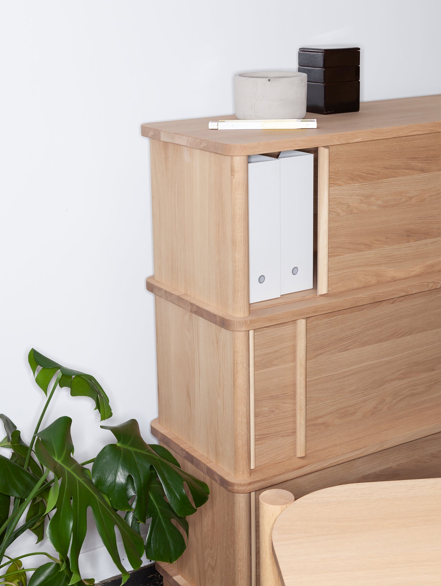 Karimoku New Standard - Prop Highboard in Pure Oak