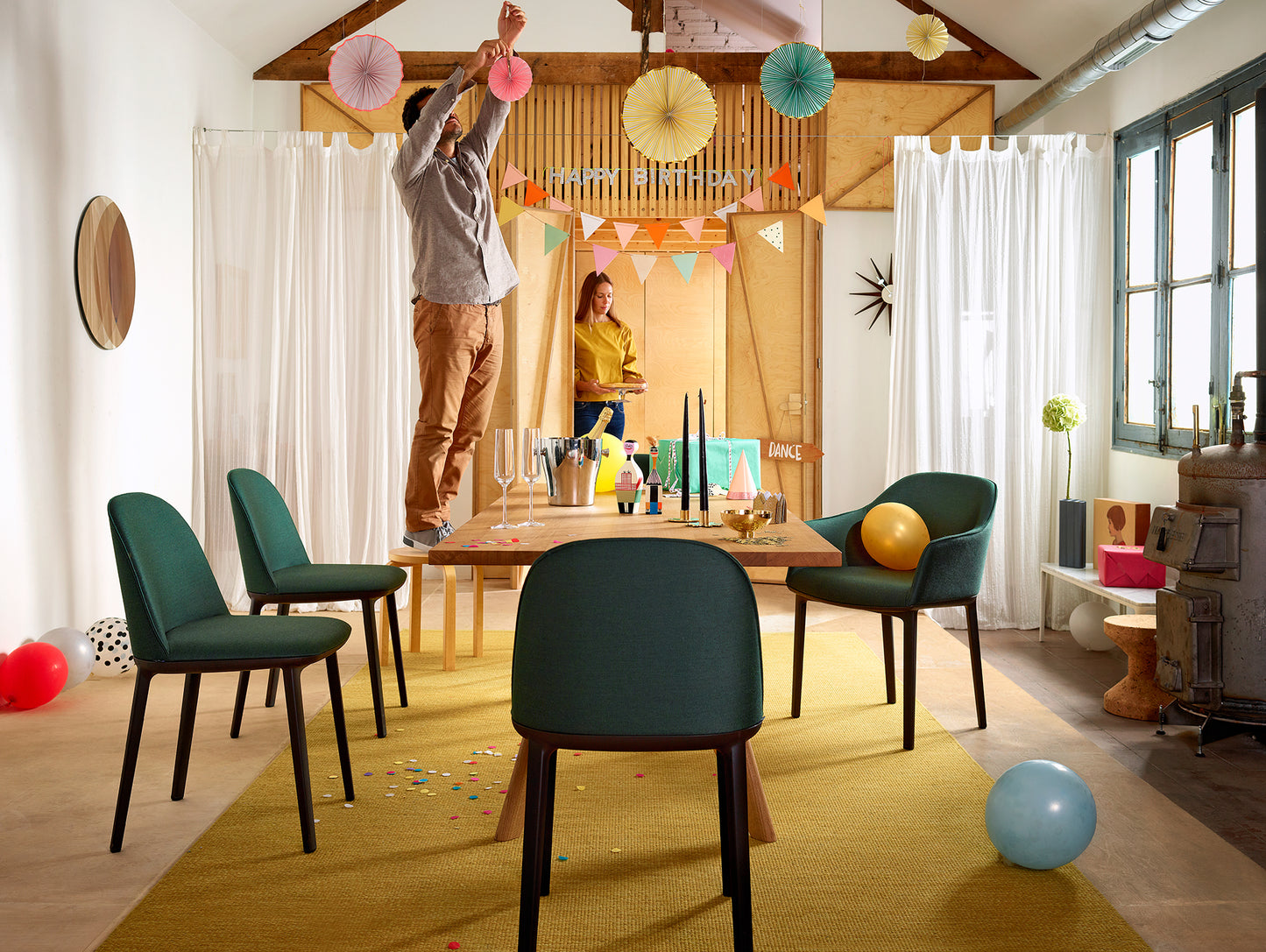 Softshell Side Chair by Vitra - Aura Hunger Green 07 (F100)