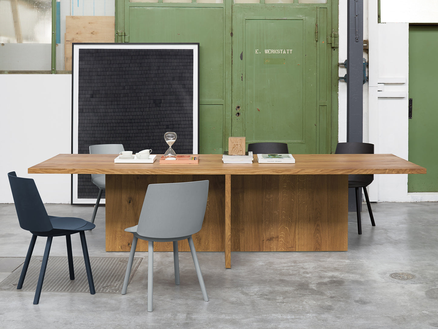 CH04 Houdini Chair by e15