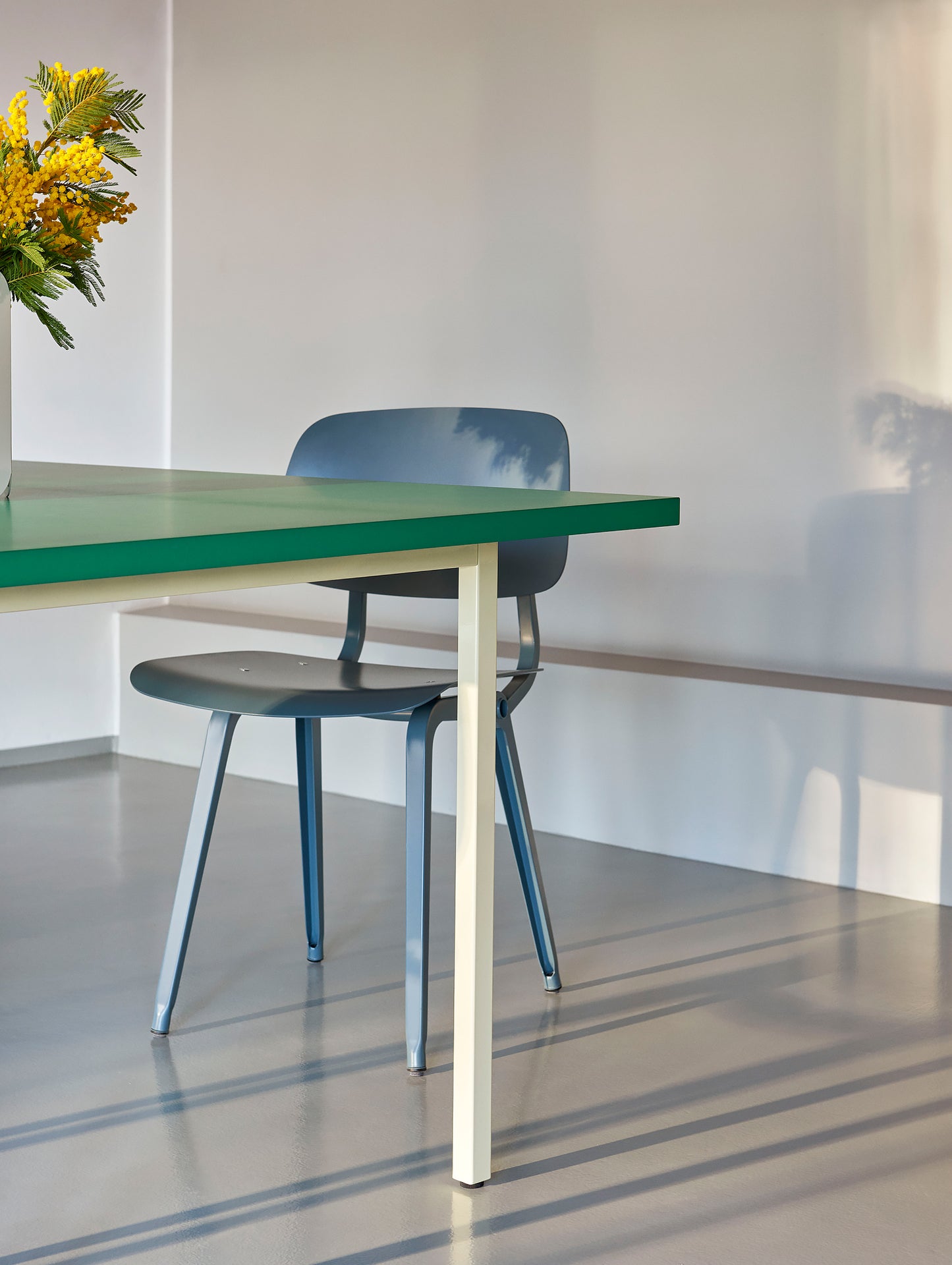Two-Colour Table by HAY