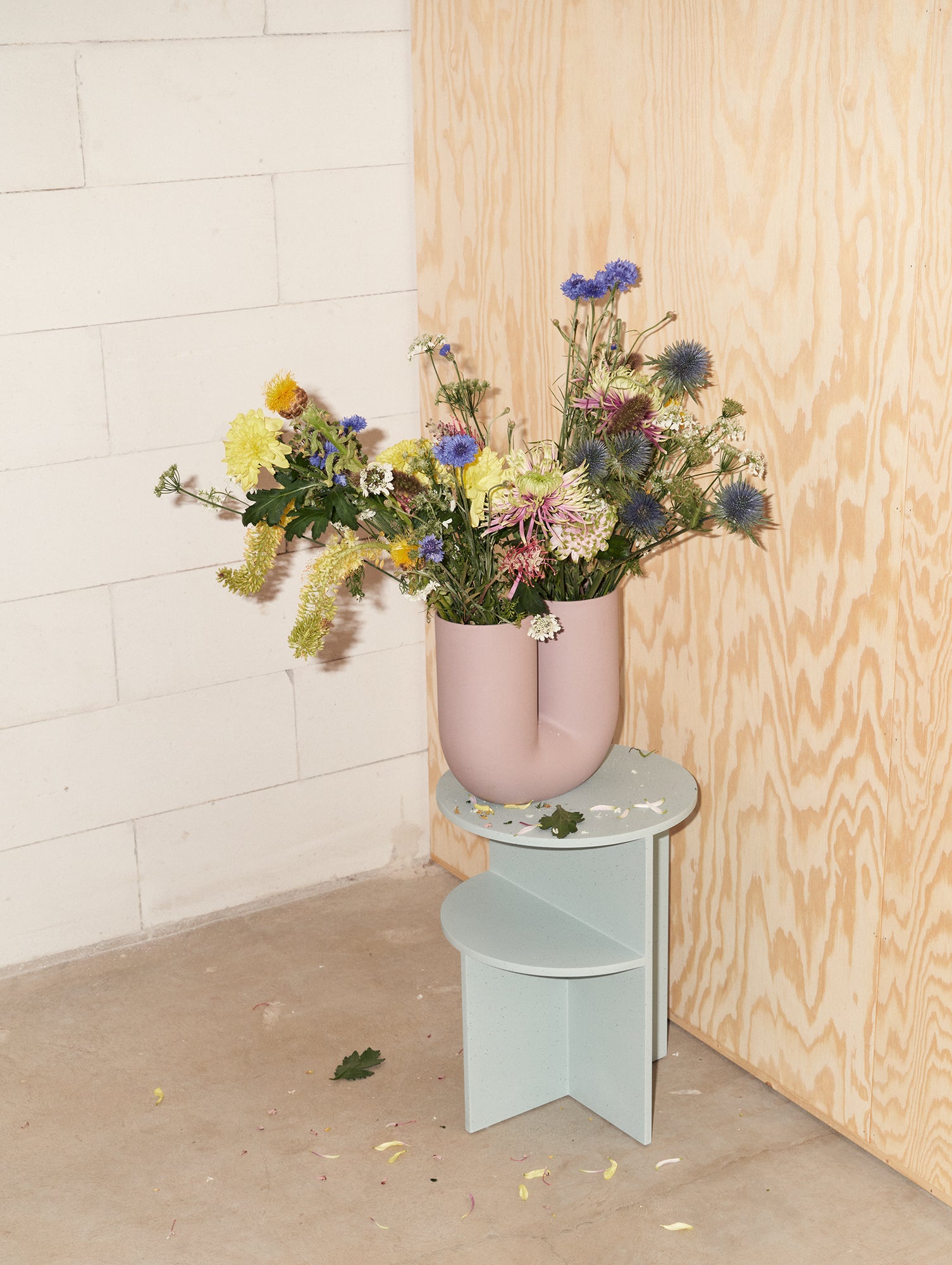 Kink Vase by Muuto - Dusty Lilac