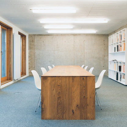 TA01 Ponte Table by e15