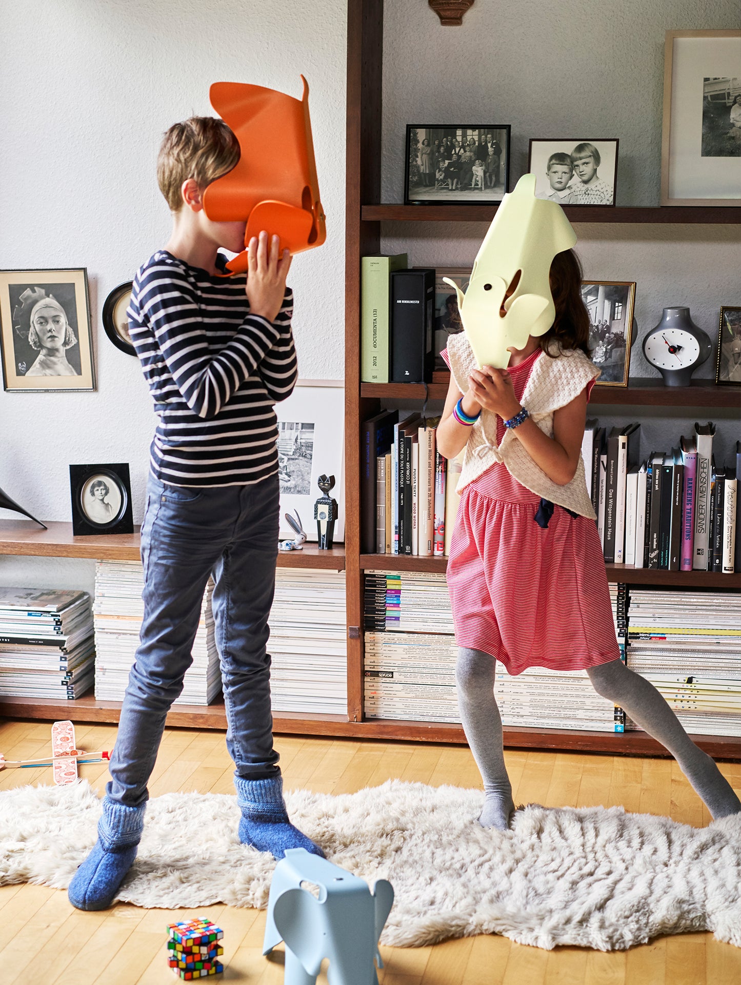 Eames Elephant RE (Small) by Vitra