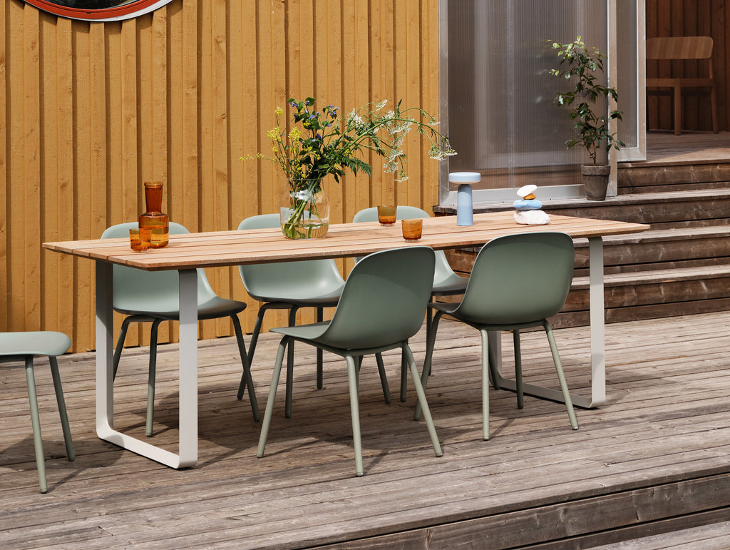 70/70 Outdoor Table by Muuto - Sapele Mahogany Tabletop / Grey Base