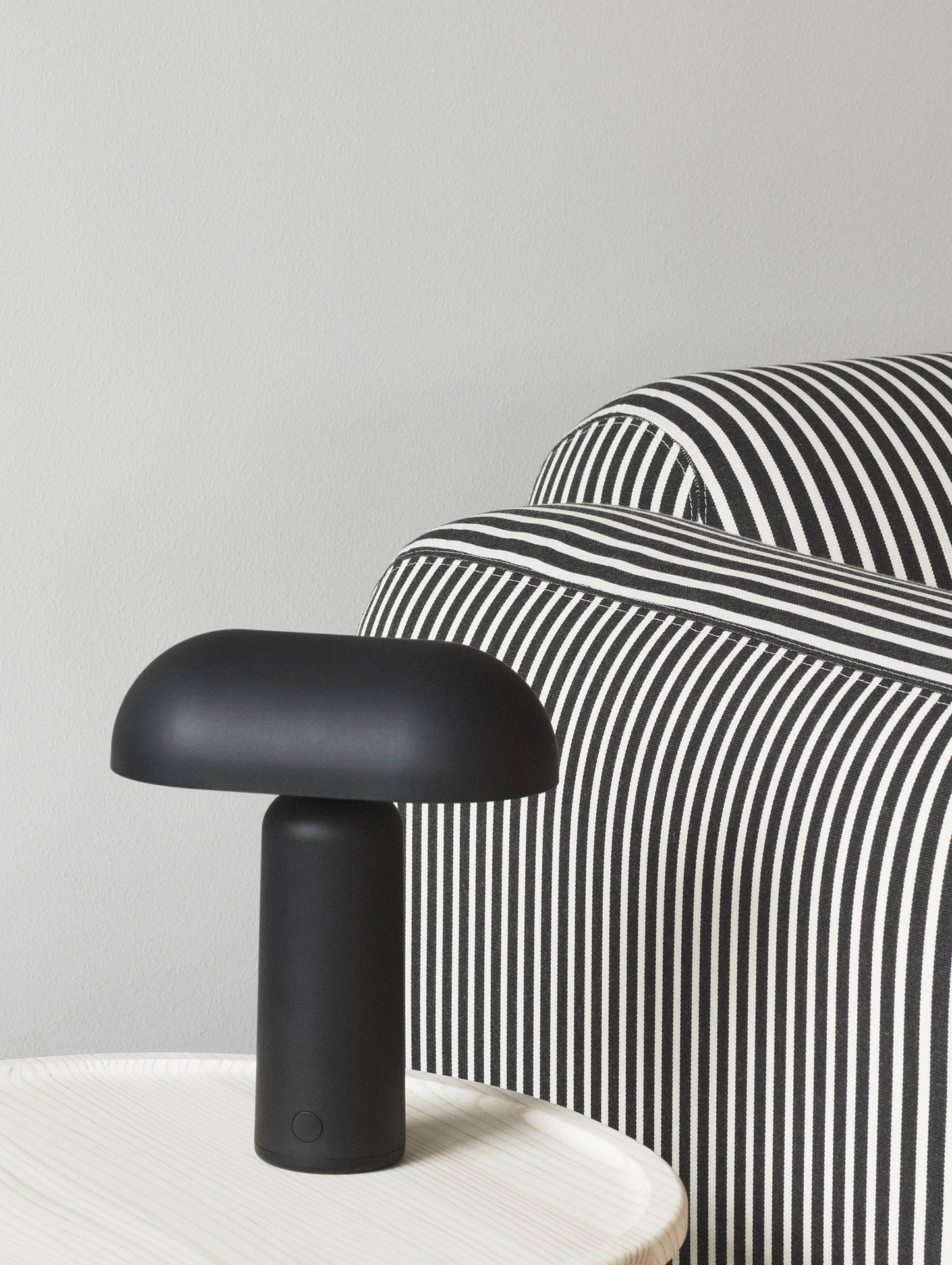 Porta Table Lamp by Normann Copenhagen - Black