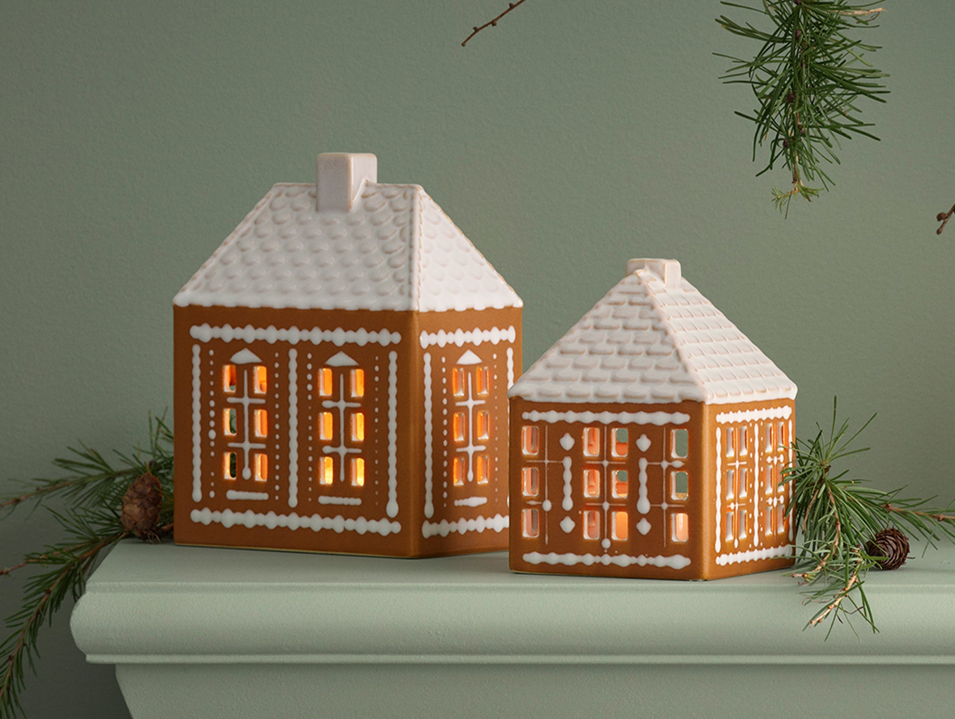 Urbania Gingerbread Lighthouse by Kähler - Medium and Small 