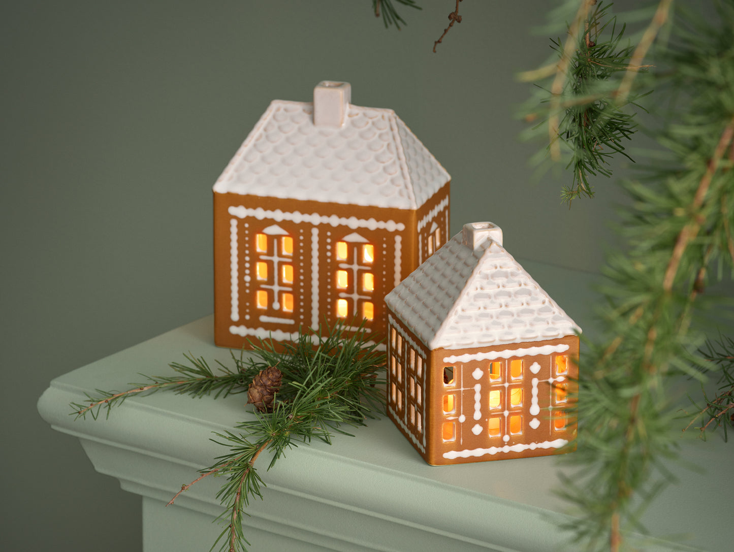 Urbania Gingerbread Lighthouse by Kähler