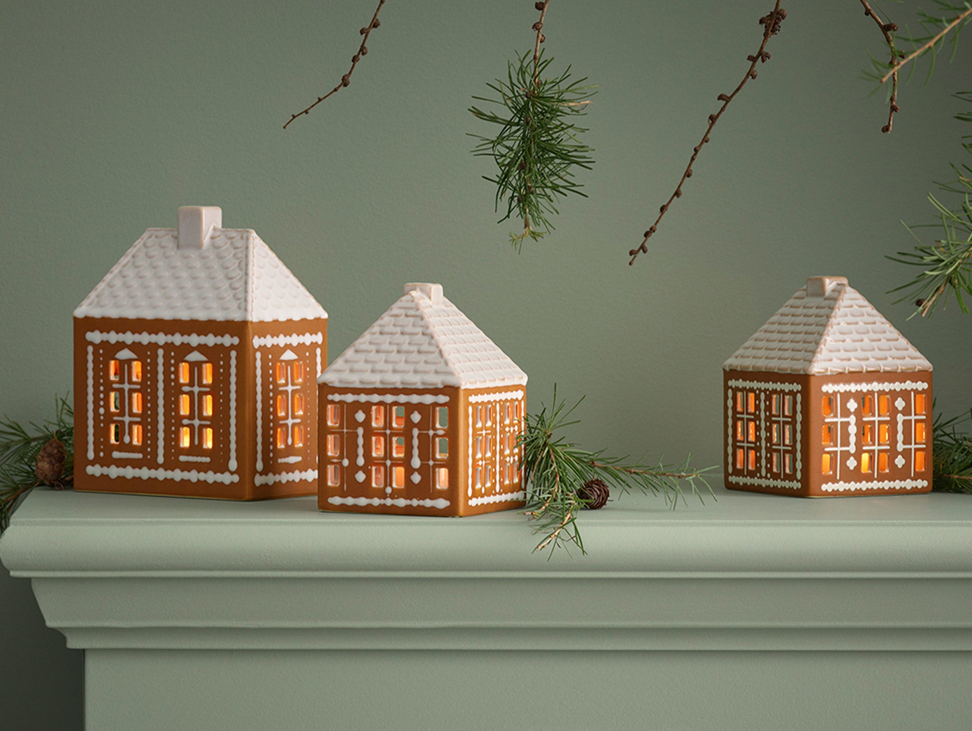 Urbania Gingerbread Lighthouse by Kähler